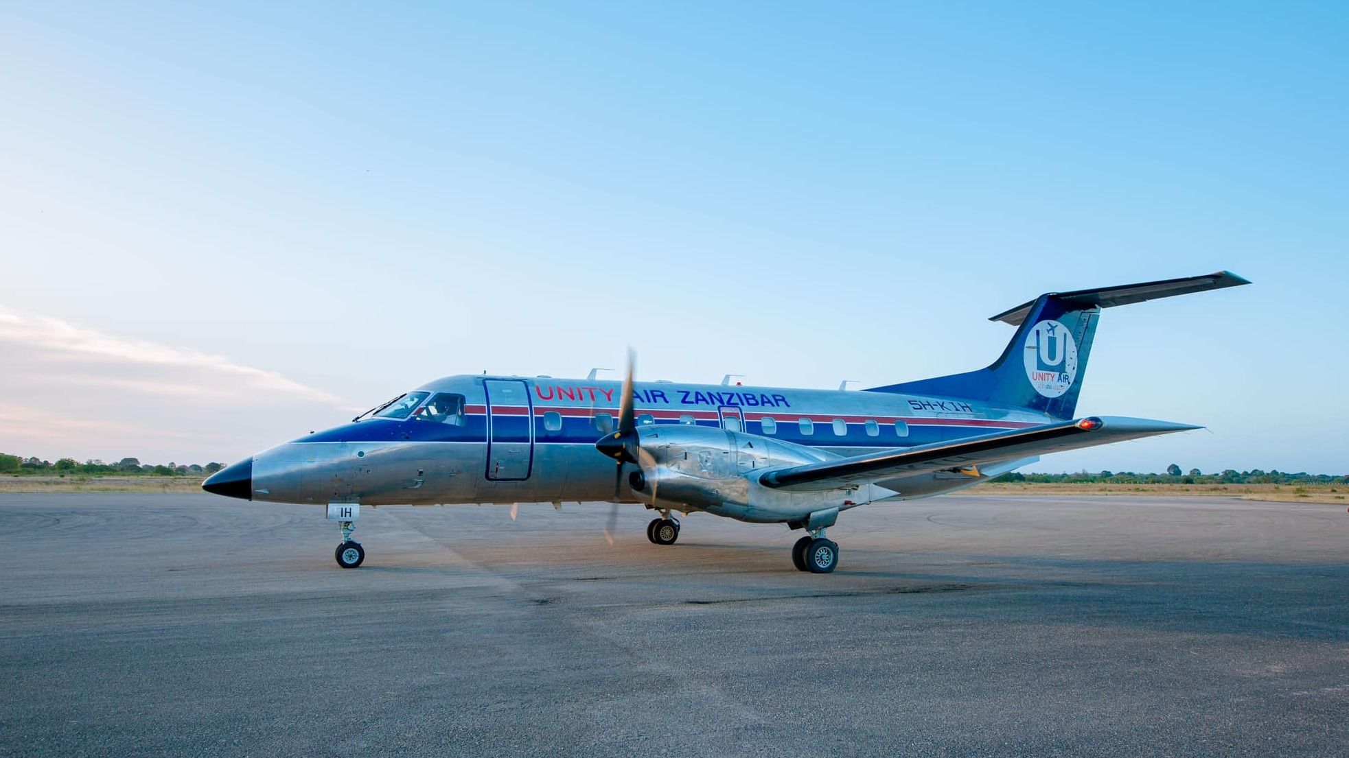 2 unity air embraer emb120s involved in separate accidents at the same