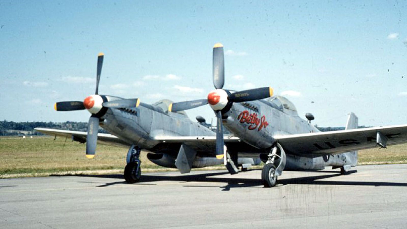 Why Did North American Aviation Build The F-82 Twin Mustang?