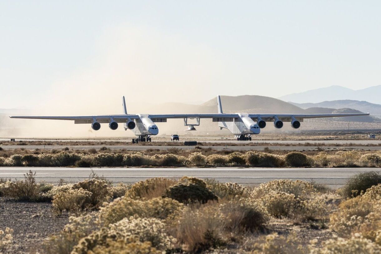 The Stratolaunch Roc
