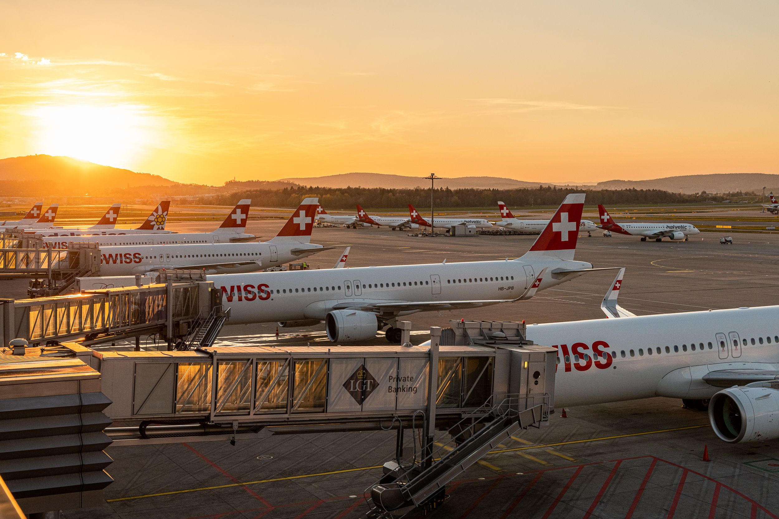 SWISS Planes at sunset in Zurich