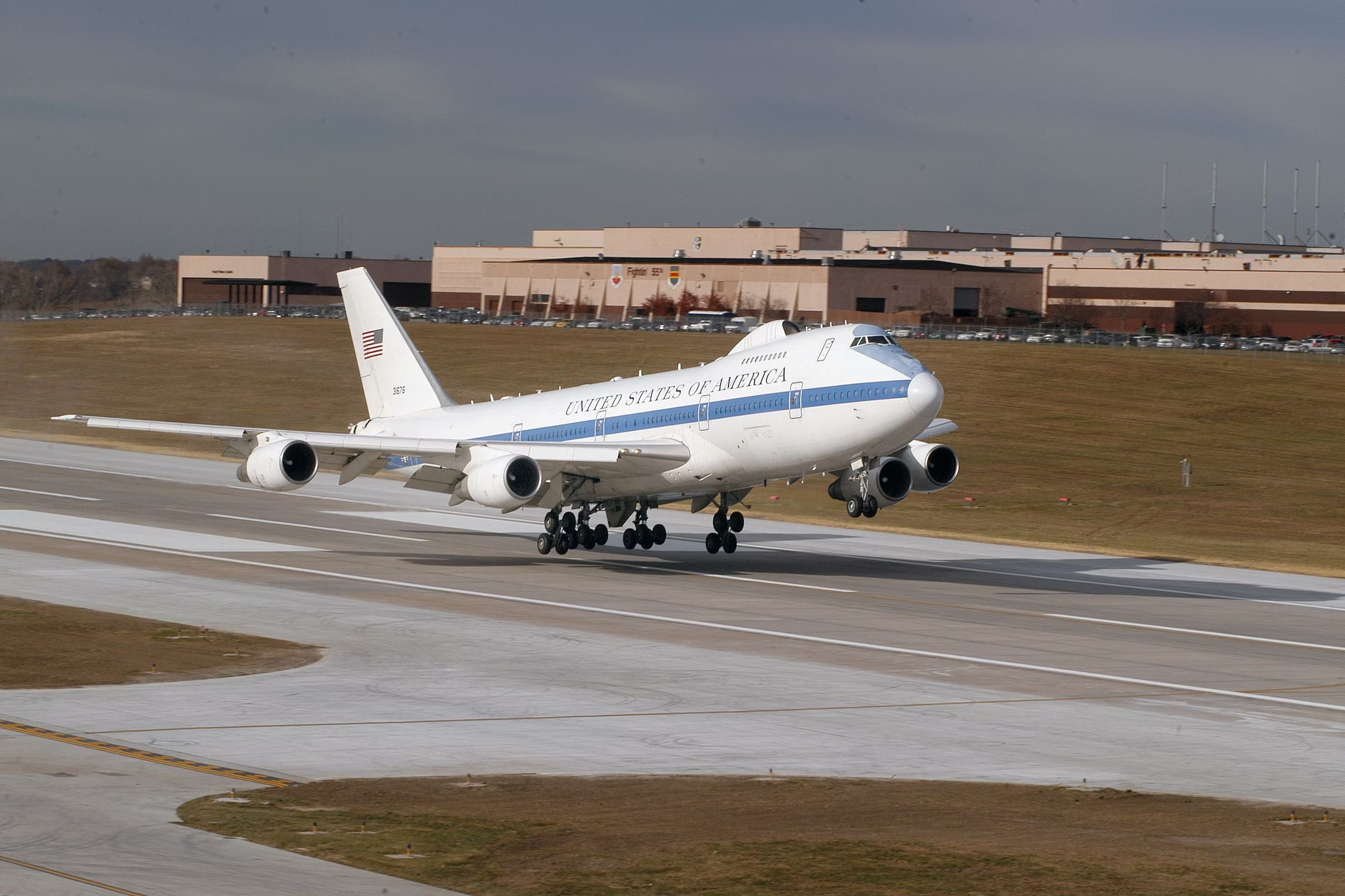 Boeing Bows Out Of Competition For The New E-4B 'Nightwatch' Doomsday Plane