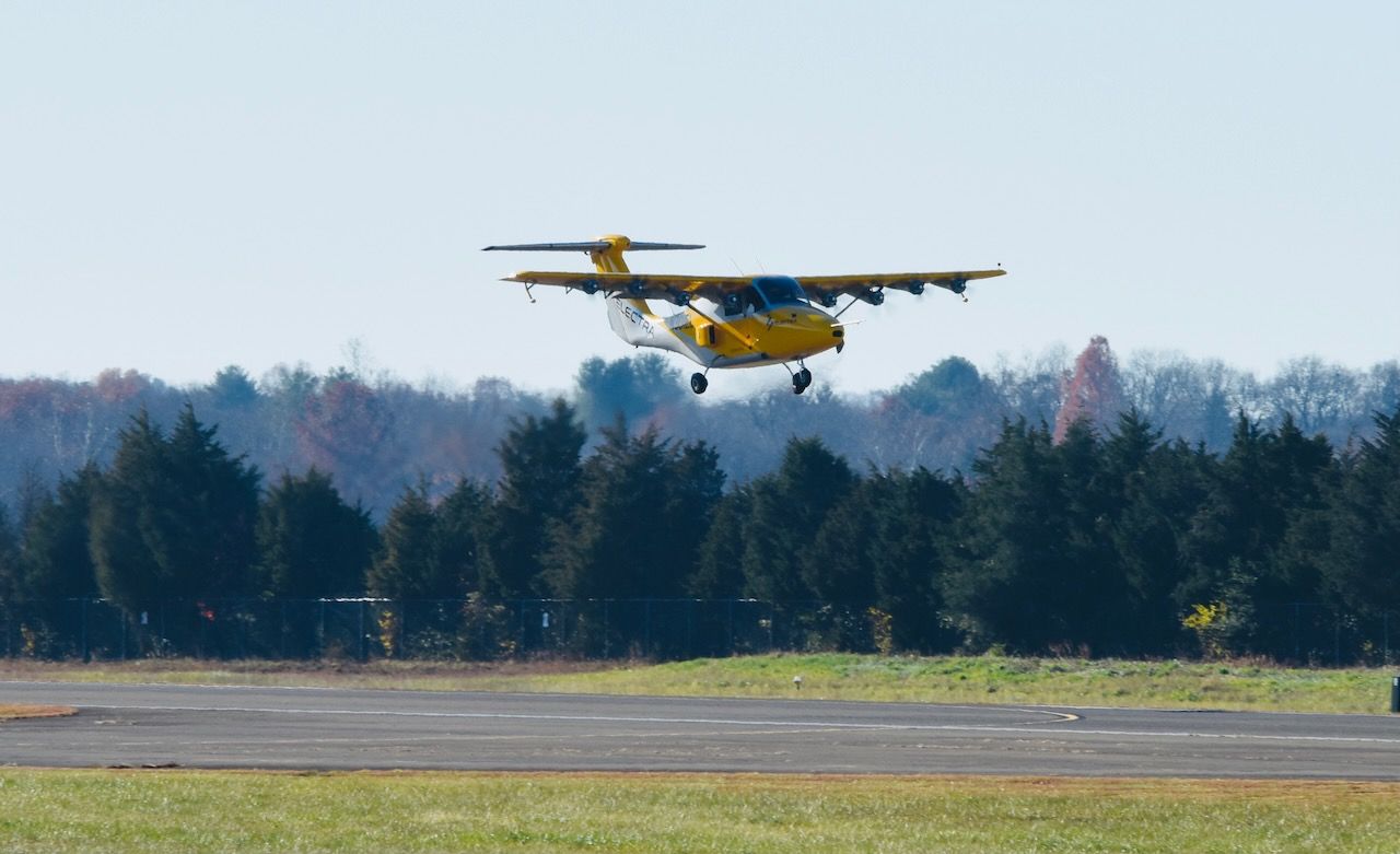 A hybrid-electric eSTOL taking off for the first time