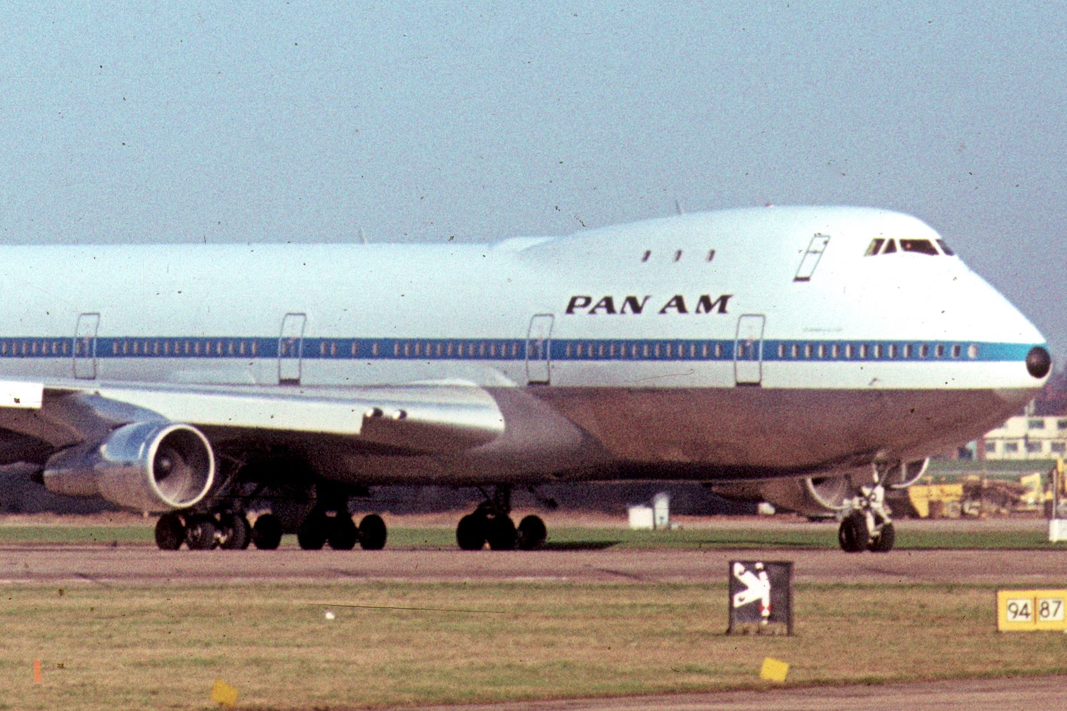 Pan Am 747-200