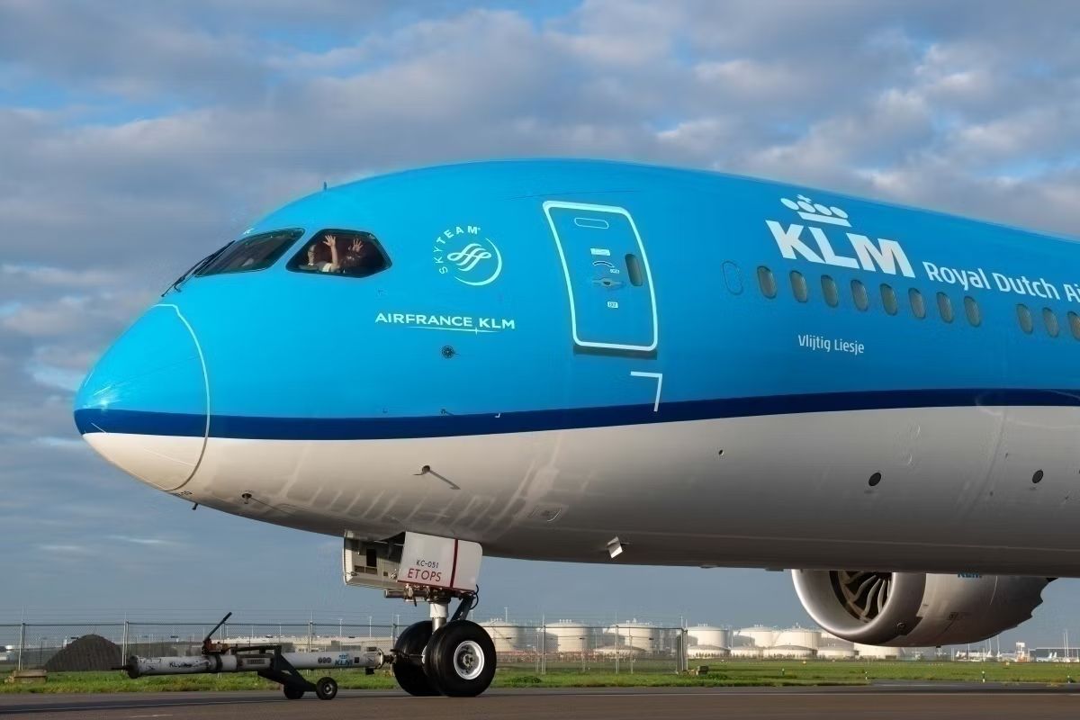 A Closeup of a KLM Boeing 787-10 on an airport apron.