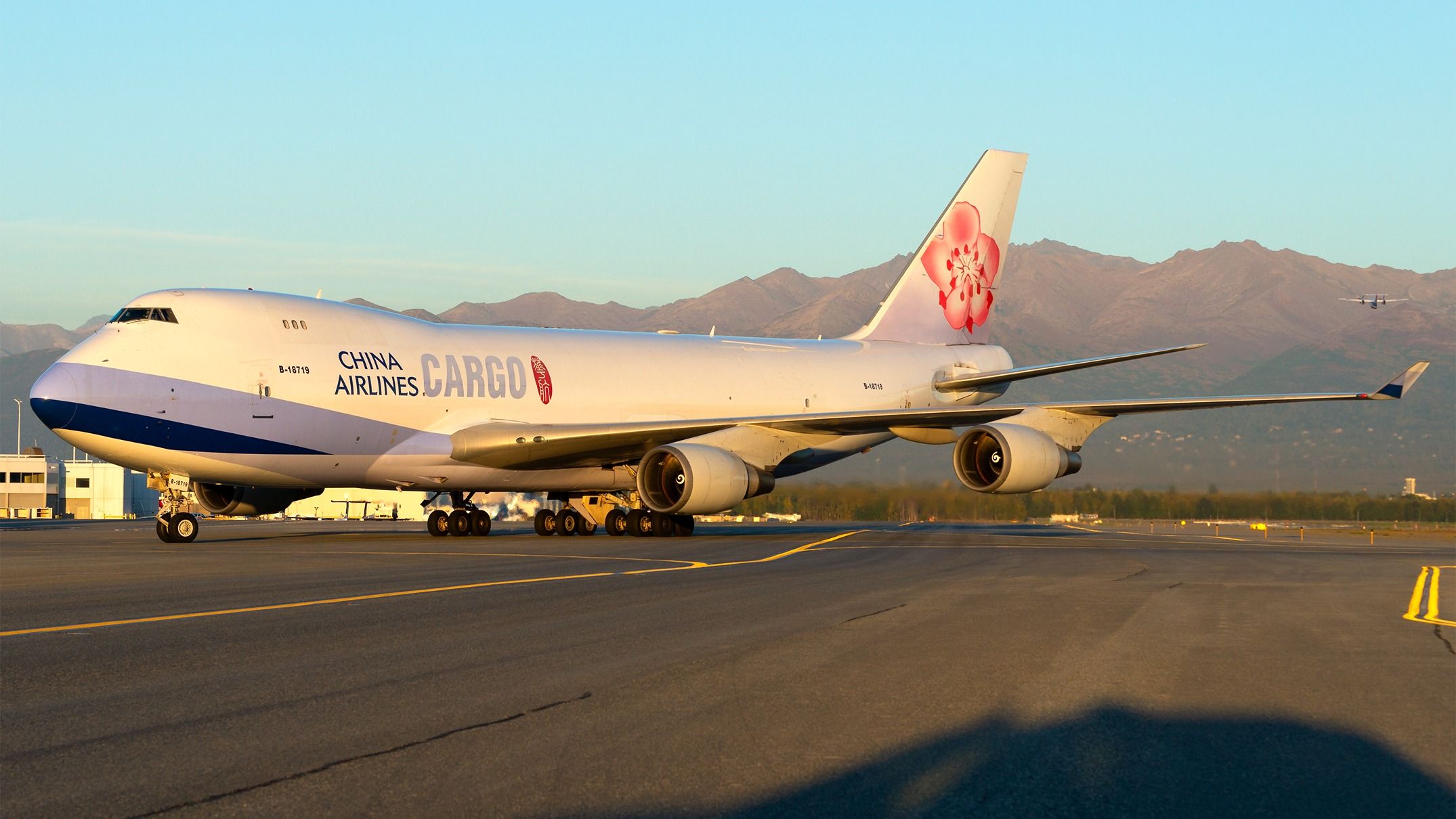 China Airlines Partners With GE To Support Its Boeing 747-400F Engines