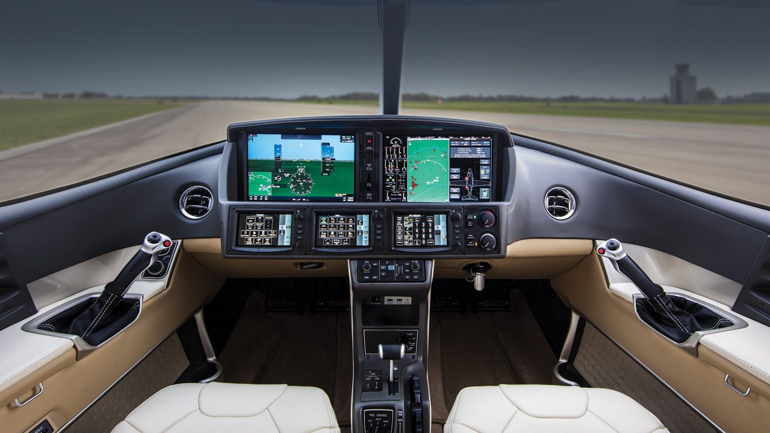 The cockpit of a Cirrus Vision Jet.