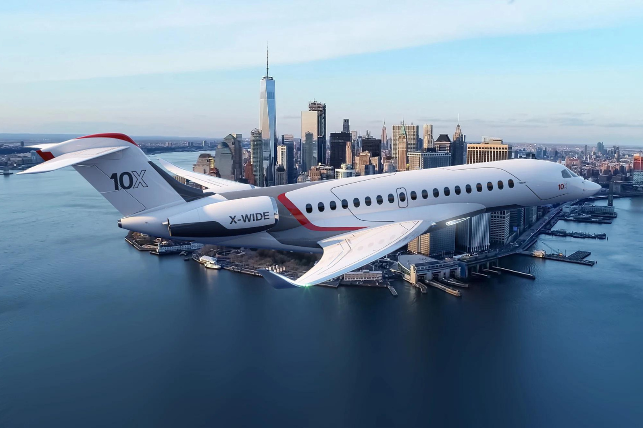 Dassault Falcon 10X flying over cityscape (thumbnail)