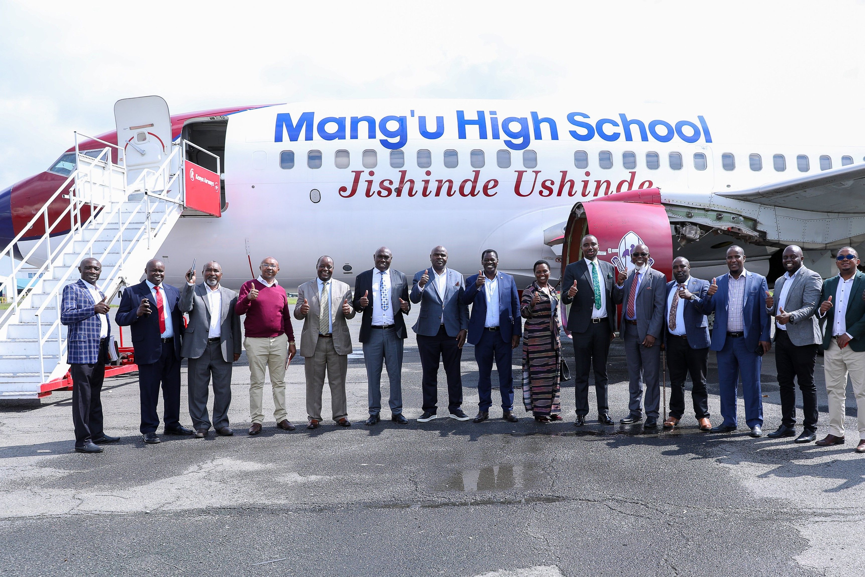 Ex-Kenya Airways Boeing 737 donated to Mang'u High School 