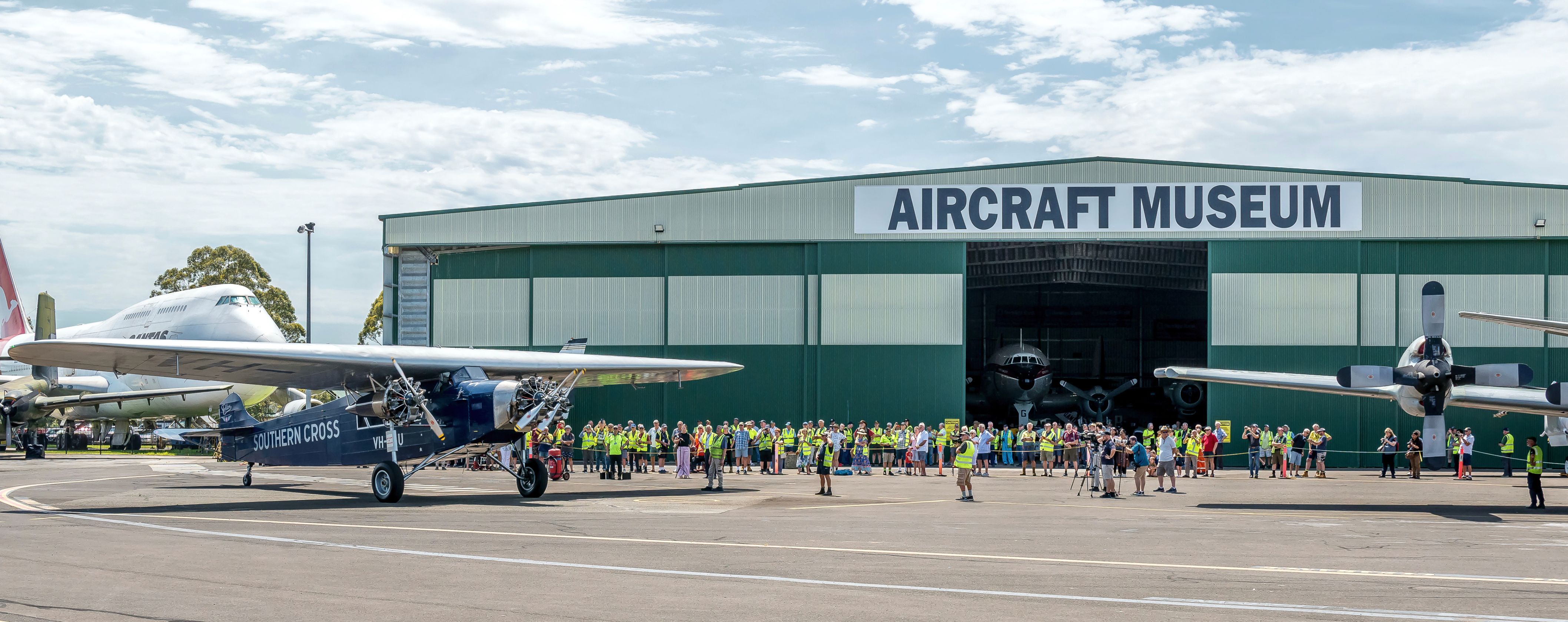 Cool HARS Aviation Museum Flies Fokker F VIIb ‘Southern Cross’ Replica