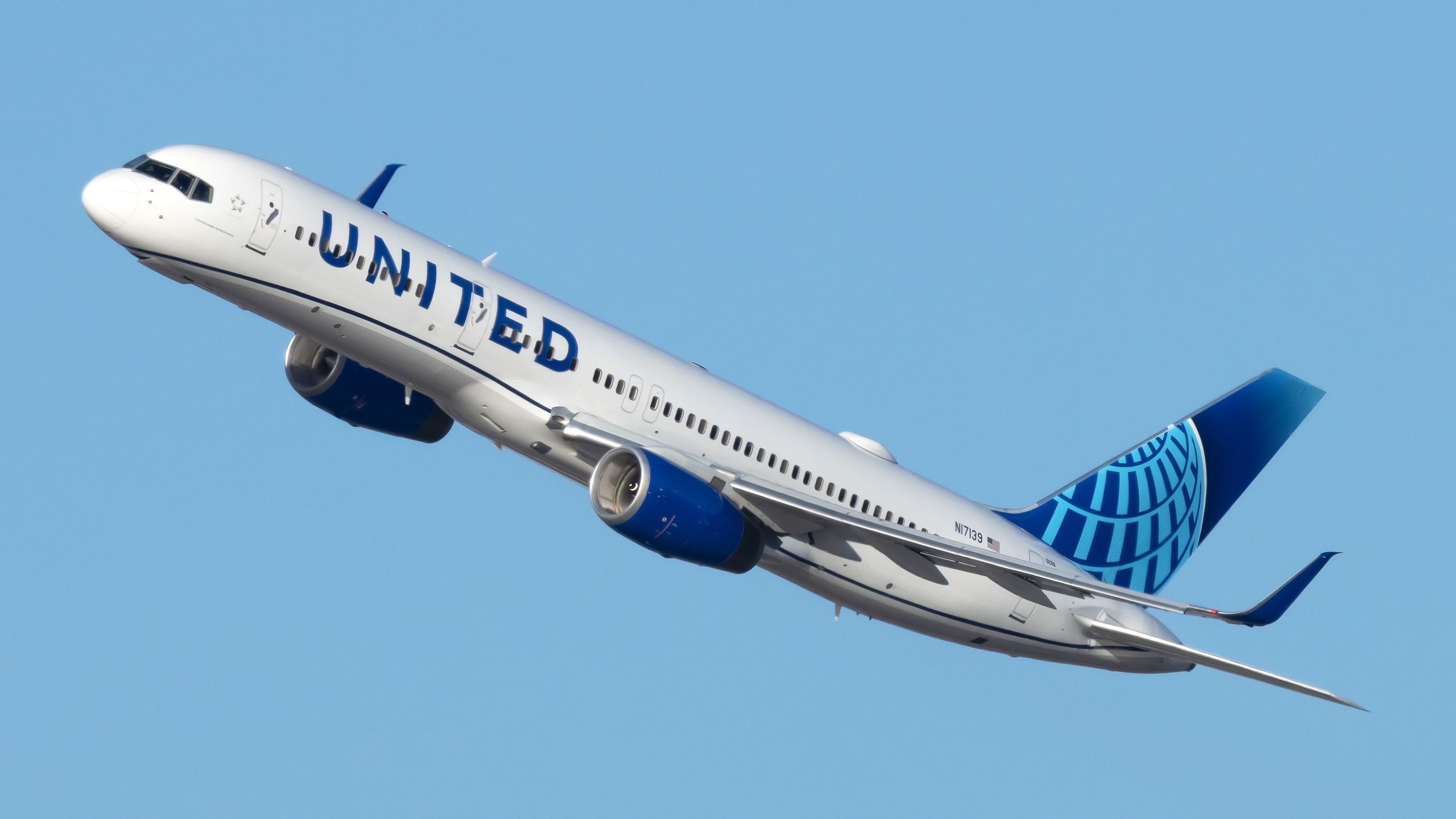Why Doesn't United Airlines Fly To JFK Airport?