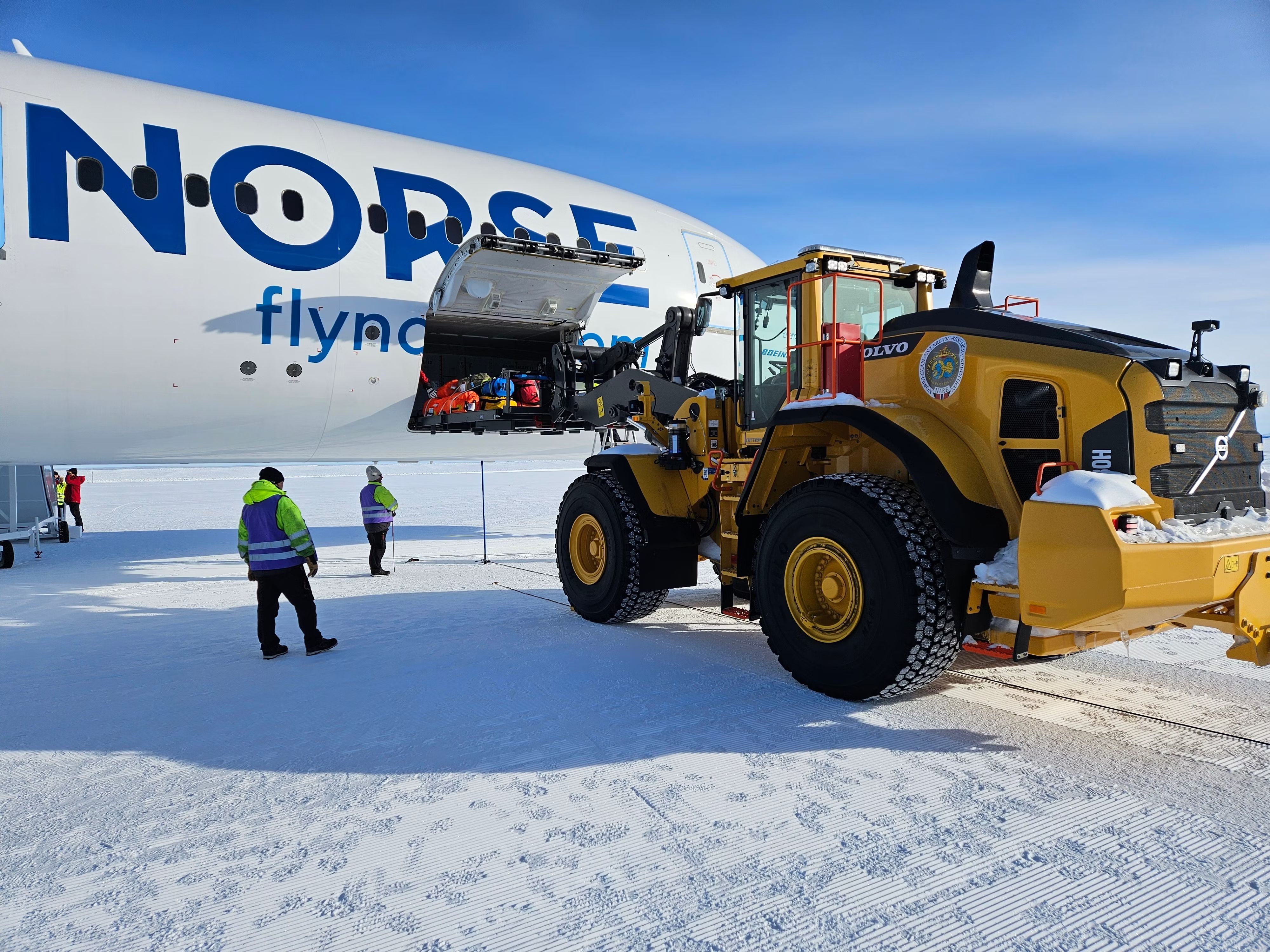 ice-cool-5-notable-airliners-to-have-touched-down-in-antarctica