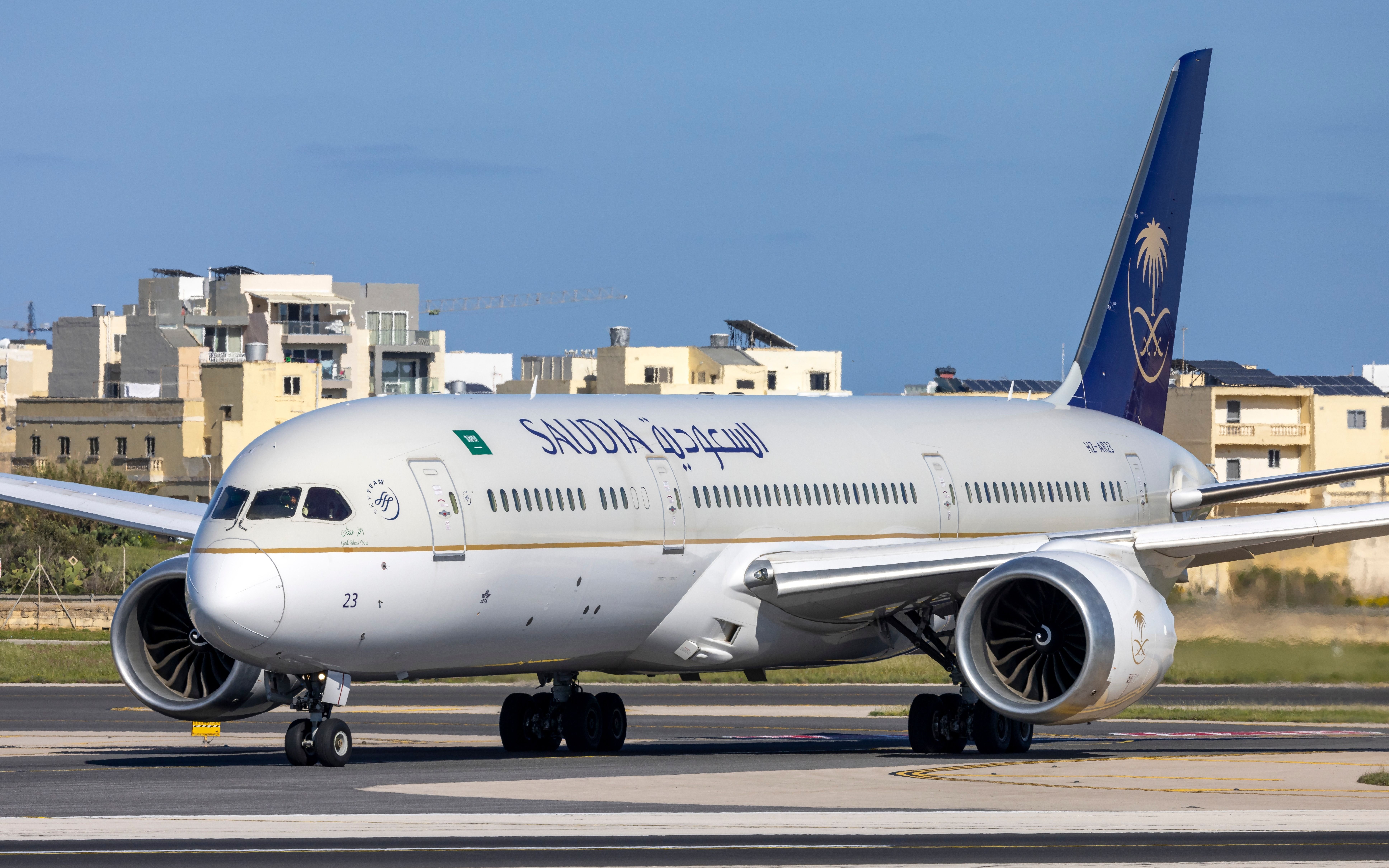Saudia Boring 787-9 Dreamliner 