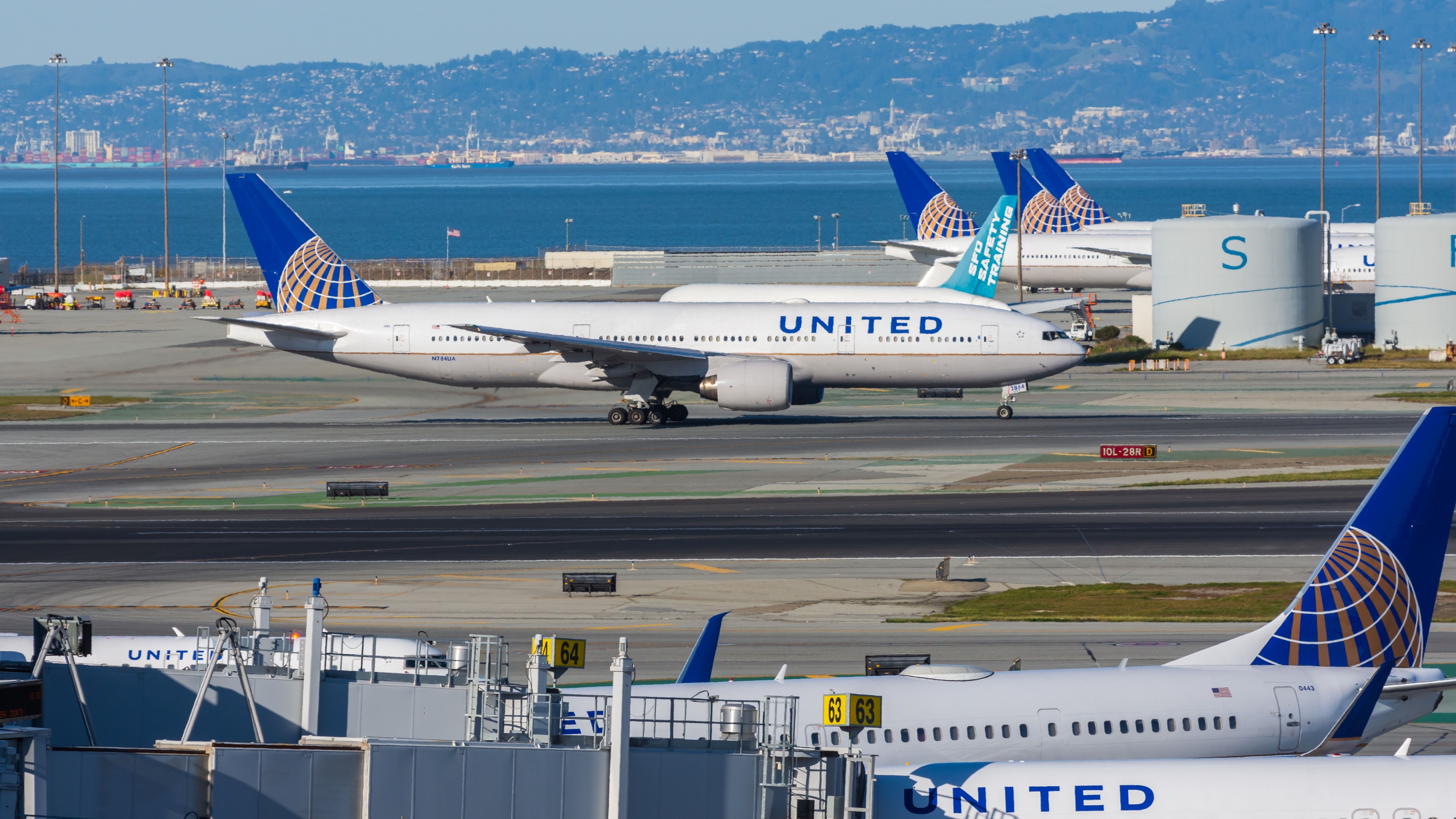 Multiple United Airlines aircraft in San Francisco.