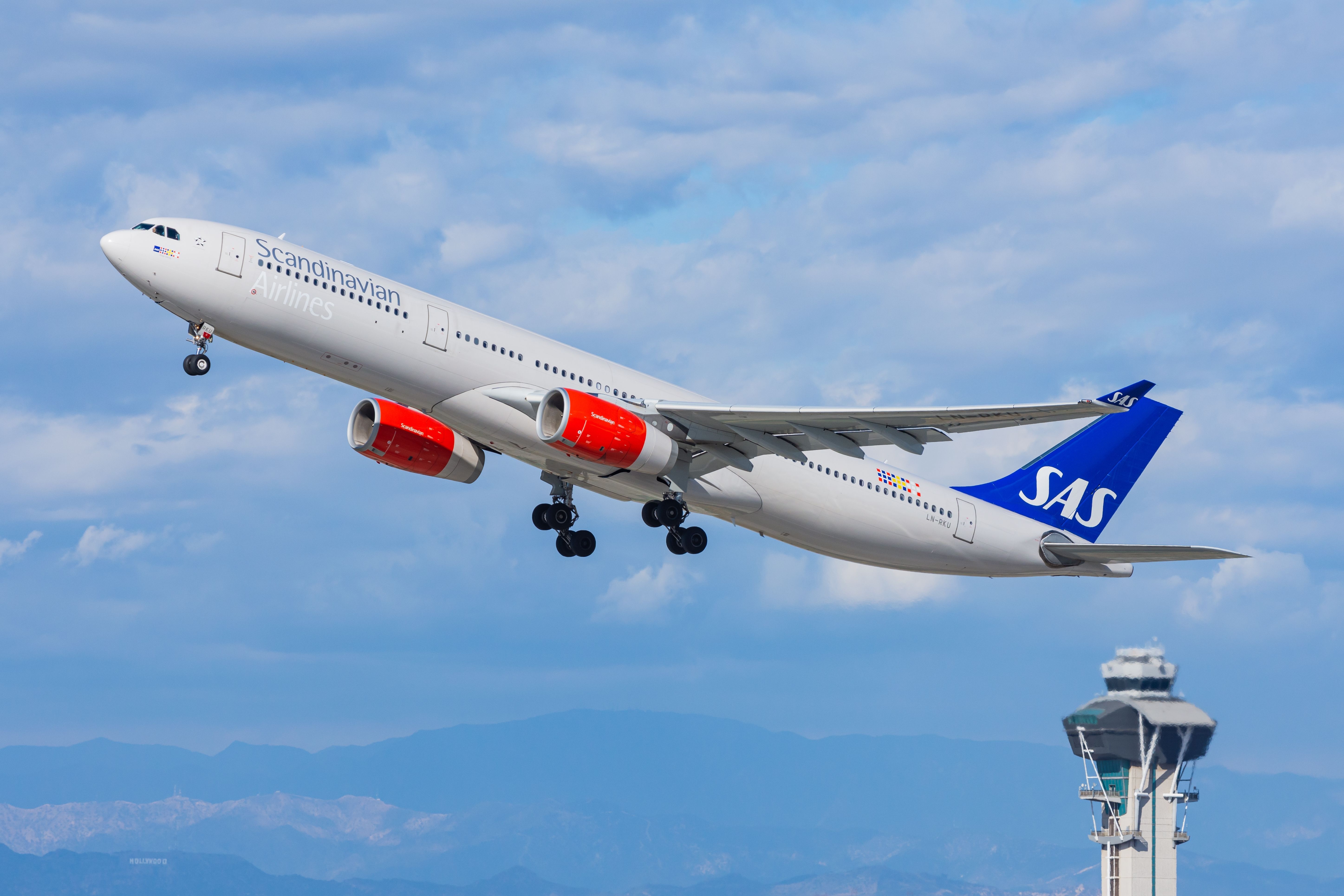 Scandinavian Airlines Airbus A330-300