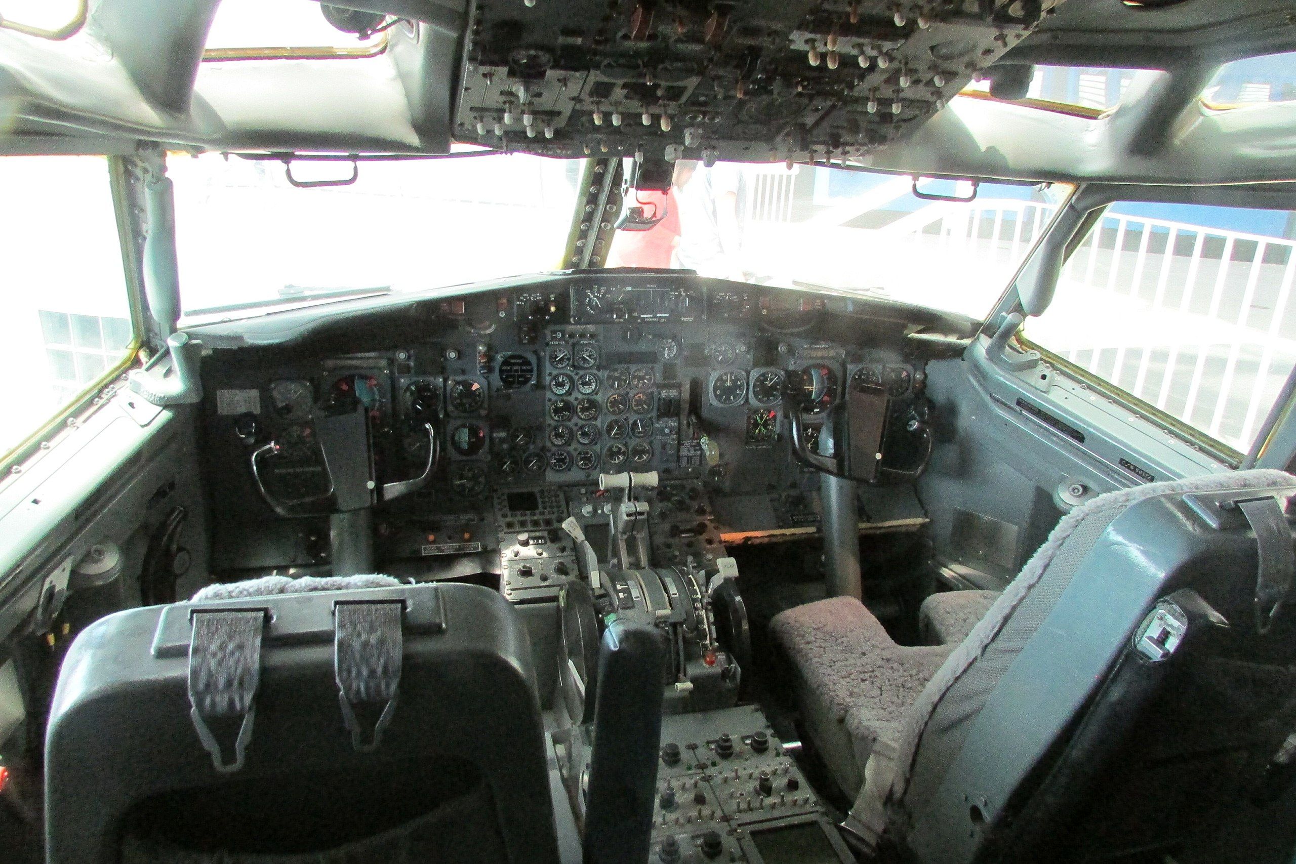 Inside the cockpit of a Boeing 737.