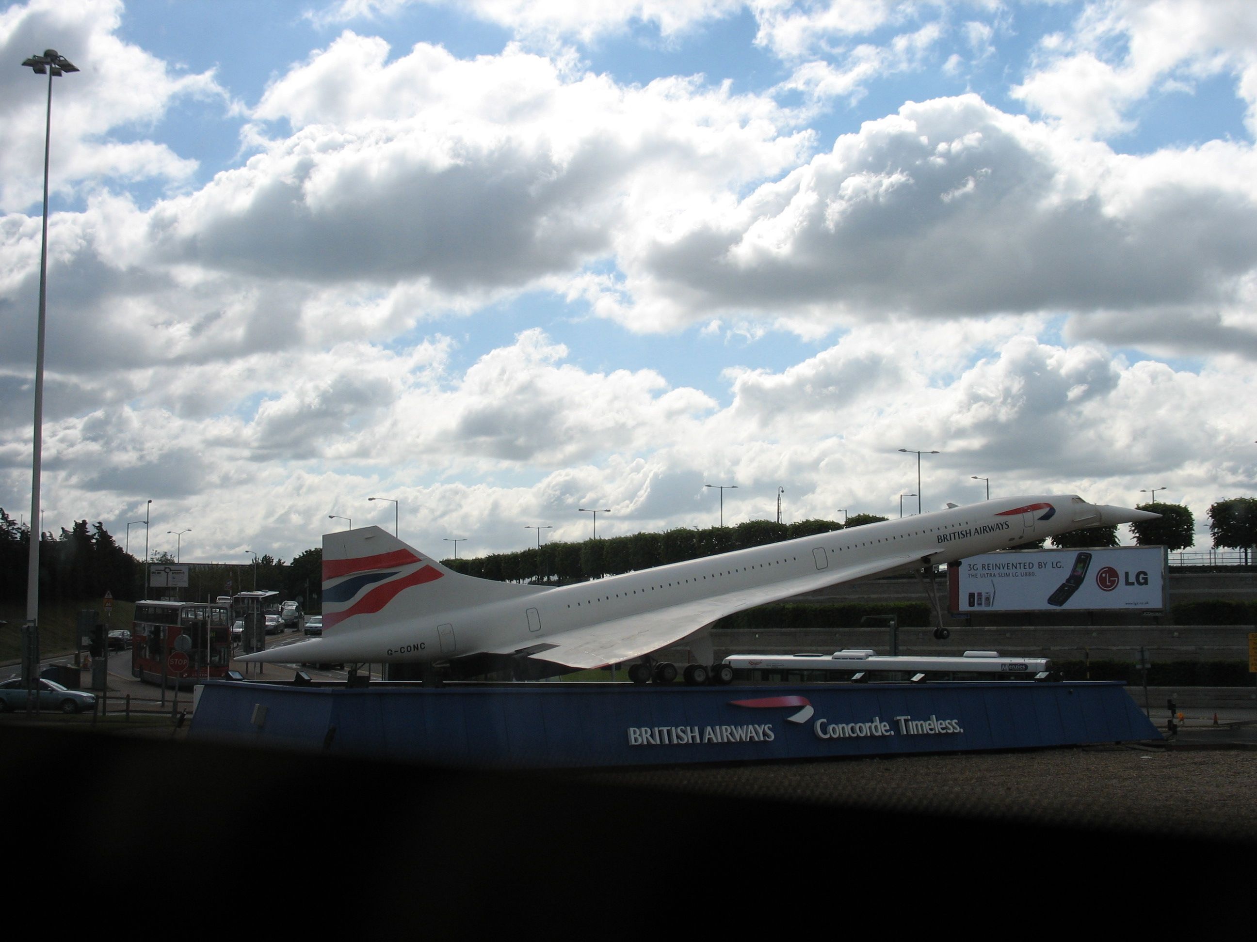 BA Concorde LHR roundabout