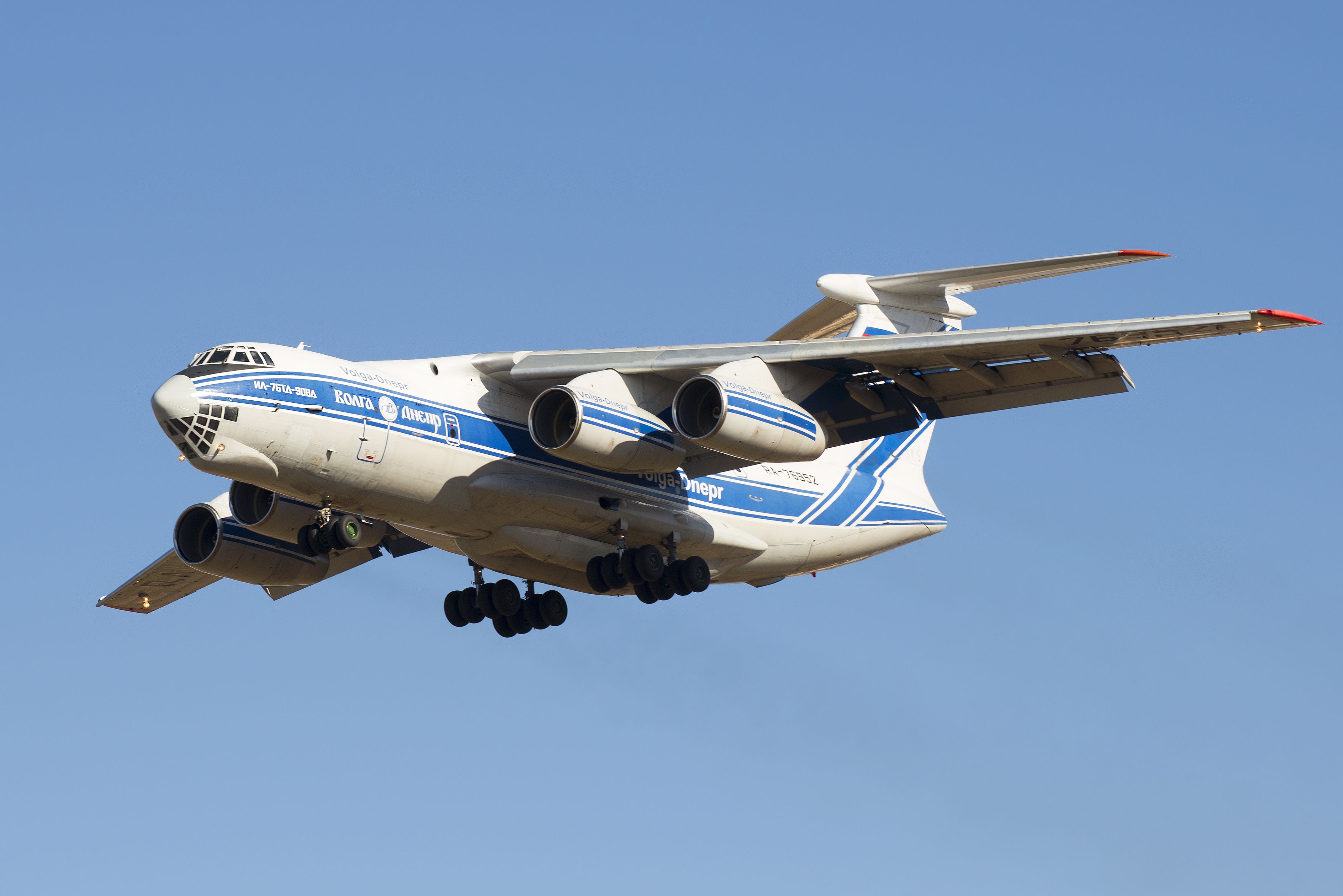 Flying cargo IL-76-TD-90 (RA-76952) company Volga-Dnepr Airlines_3_2_397544230