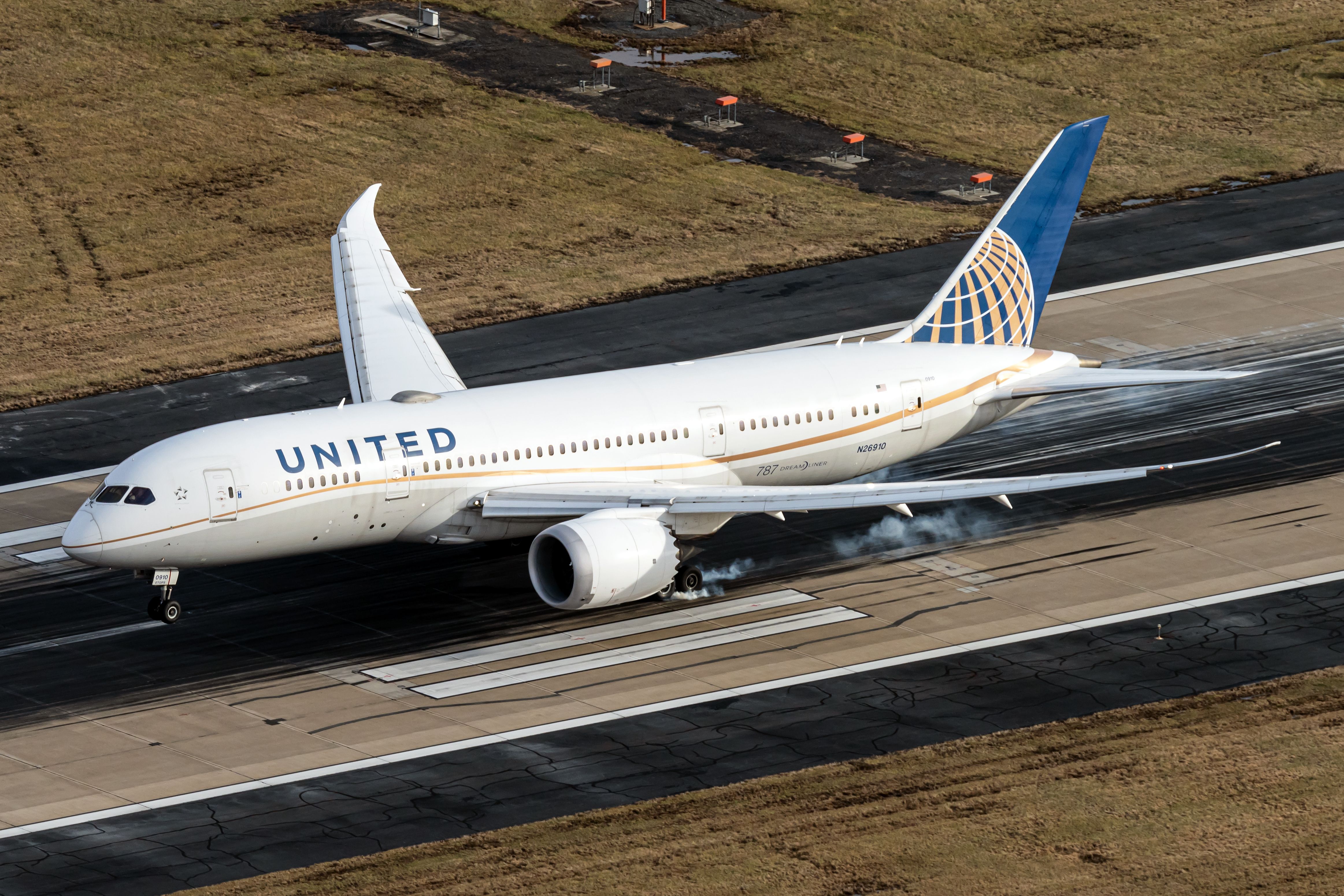 Boeing 787-8 Dreamliner: Where United Airlines' Least Used 