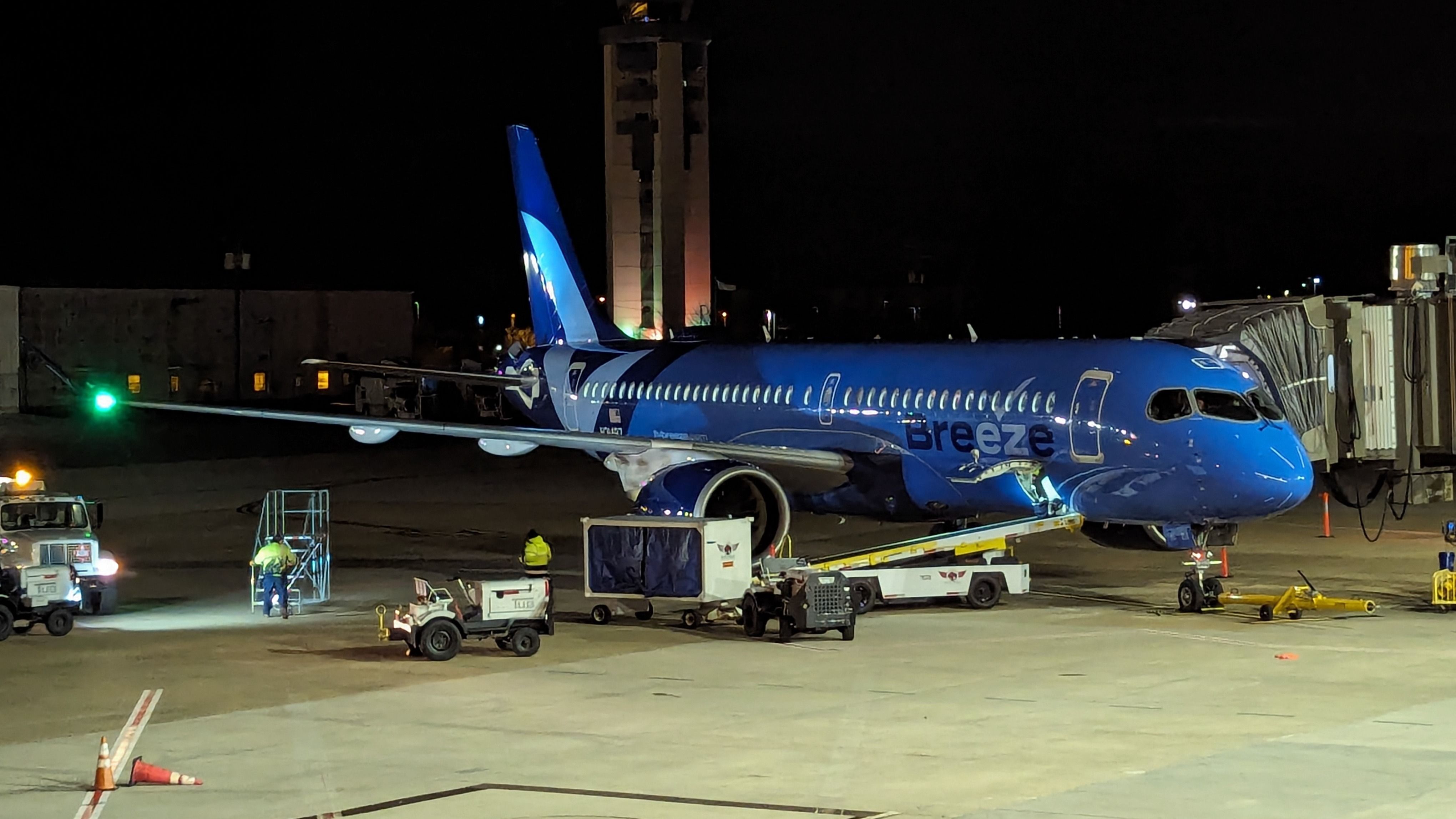 Flight Review: Breeze Airbus A220 In 