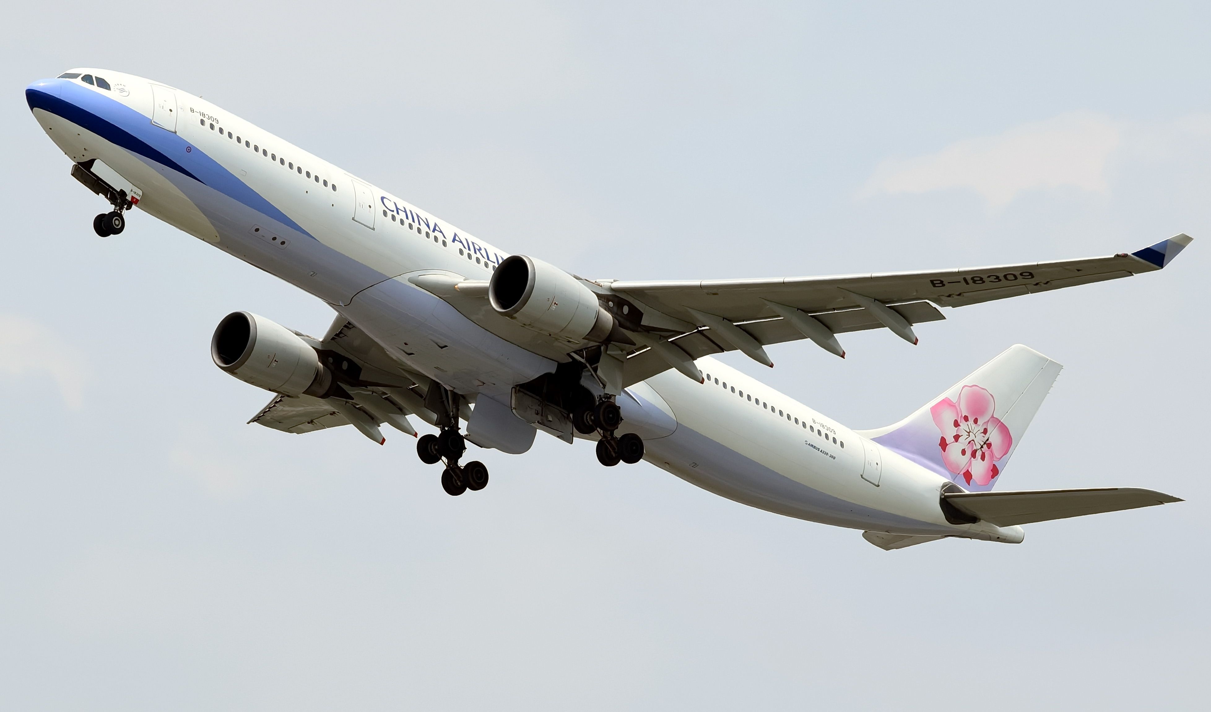 China Airlines Airbus A330-300 | B-18309