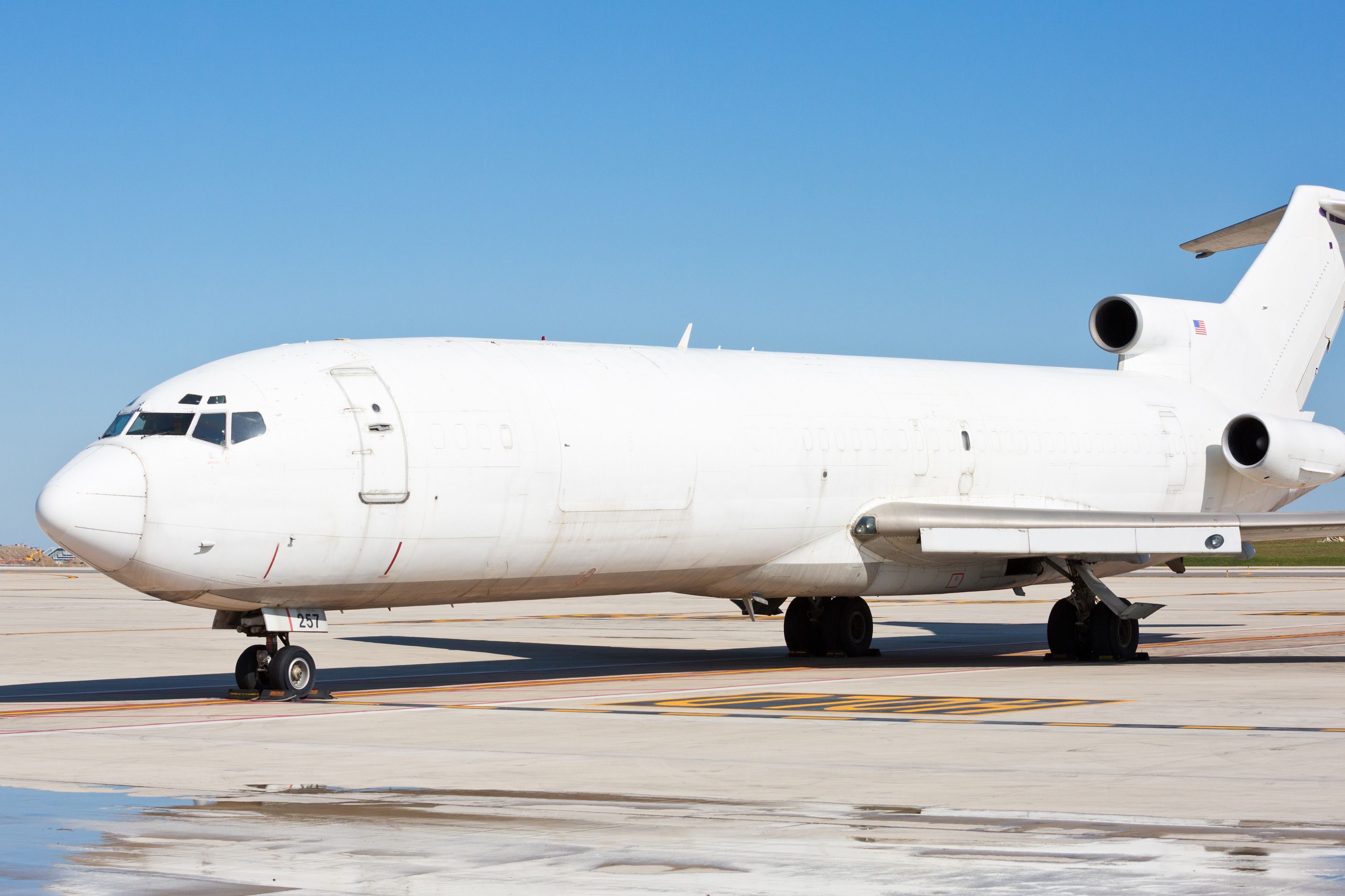 Lolita Express: What's Inside Jeffrey Epstein's Private Boeing 727?