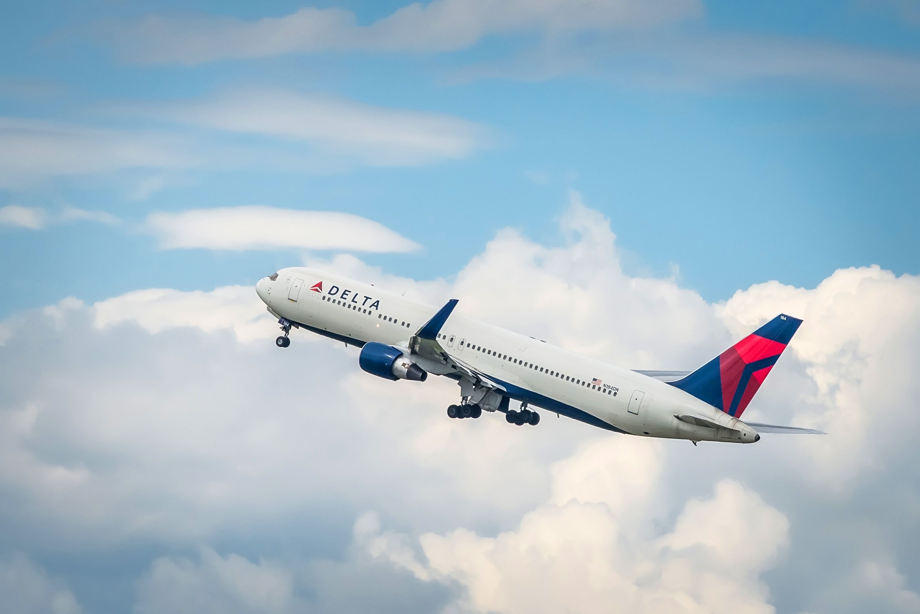 Delta Air Lines Boeing 767-332ER taking off. 