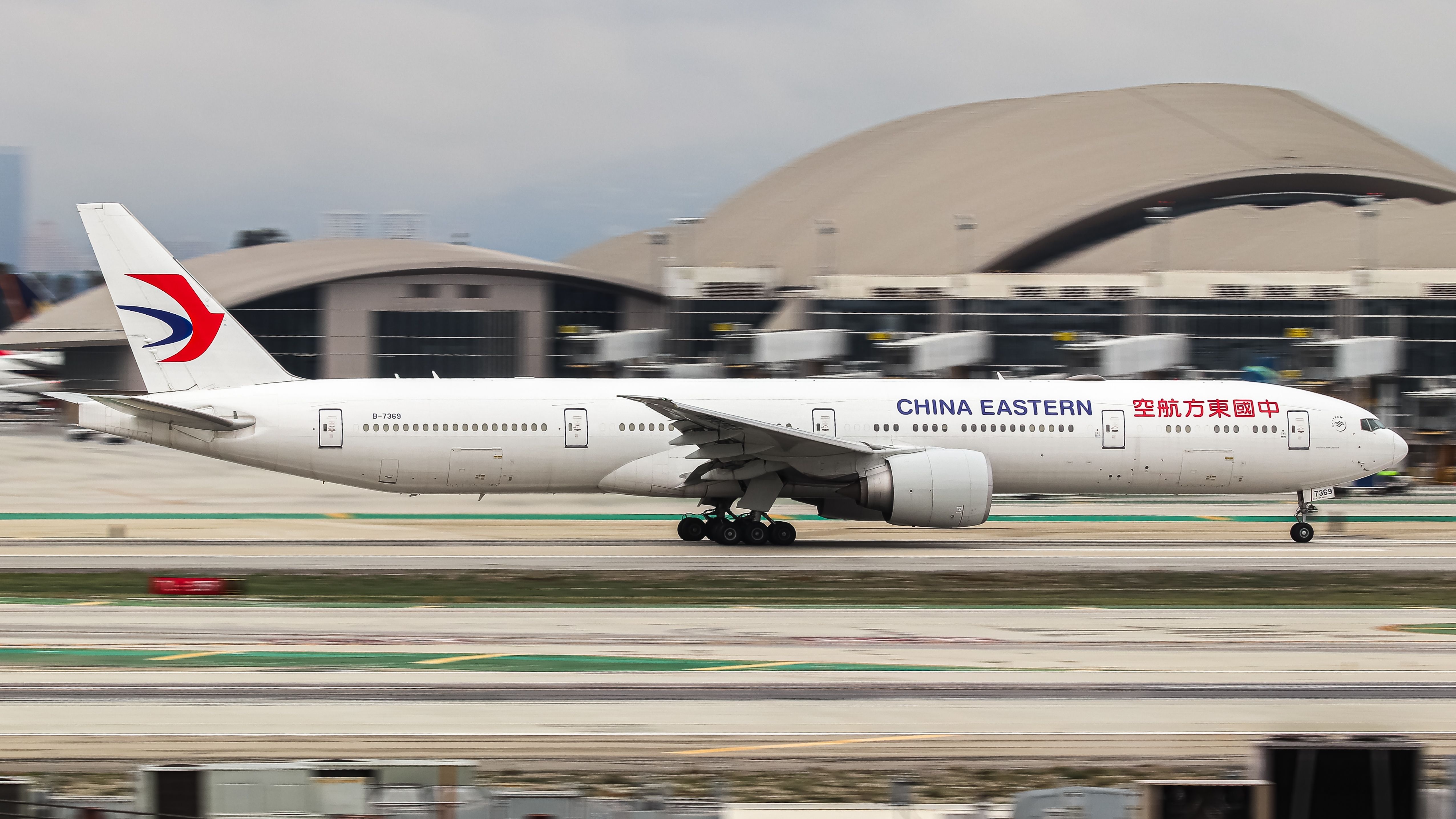 China Eastern Airlines Boeing 777-300ER