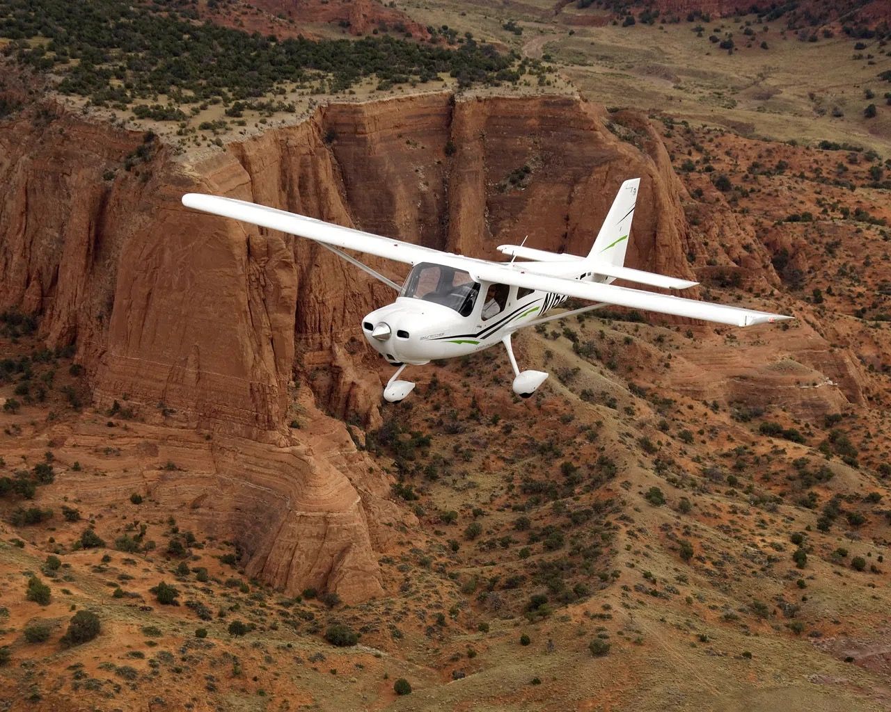 Why Did The Cessna 162 Skycatcher Fail?