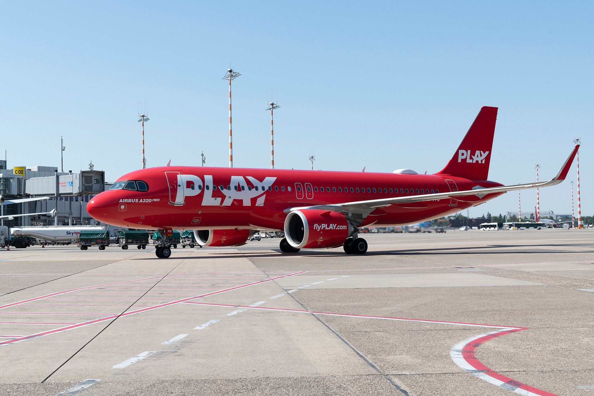 PLAY A320