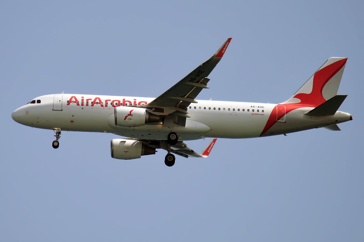 Air Arabia, A6-AOE, Airbus A320-214 - 4x6