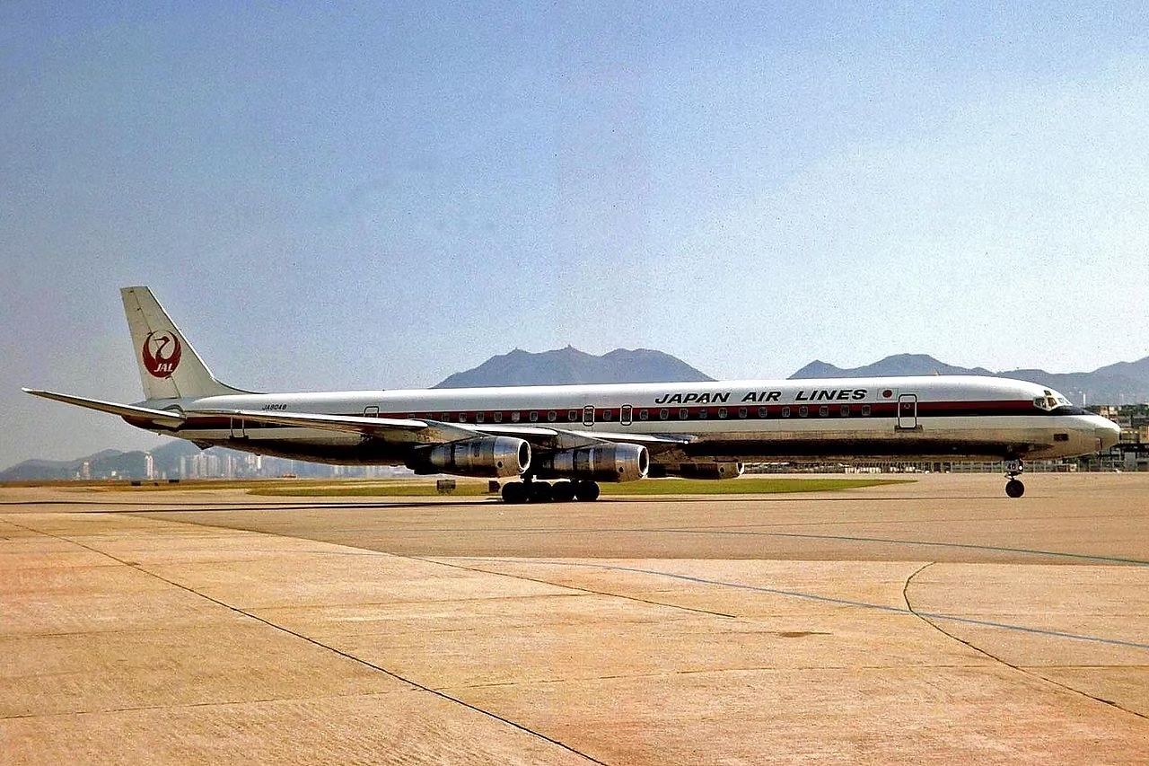 Japan Airlines DC-8 copy