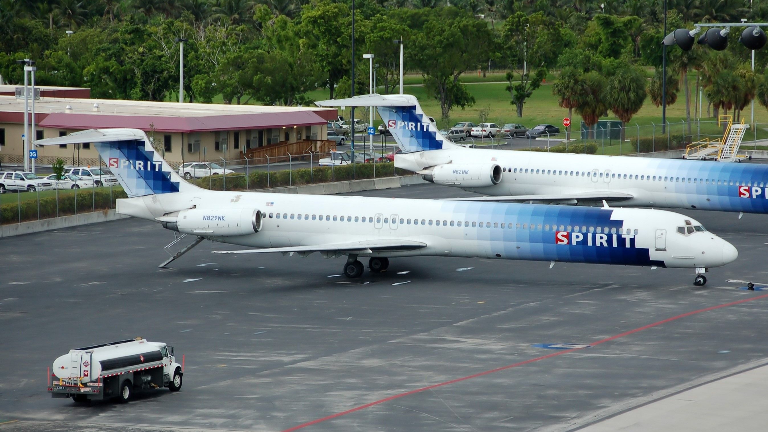 Spirit MD-80s Parked On Remote Stands