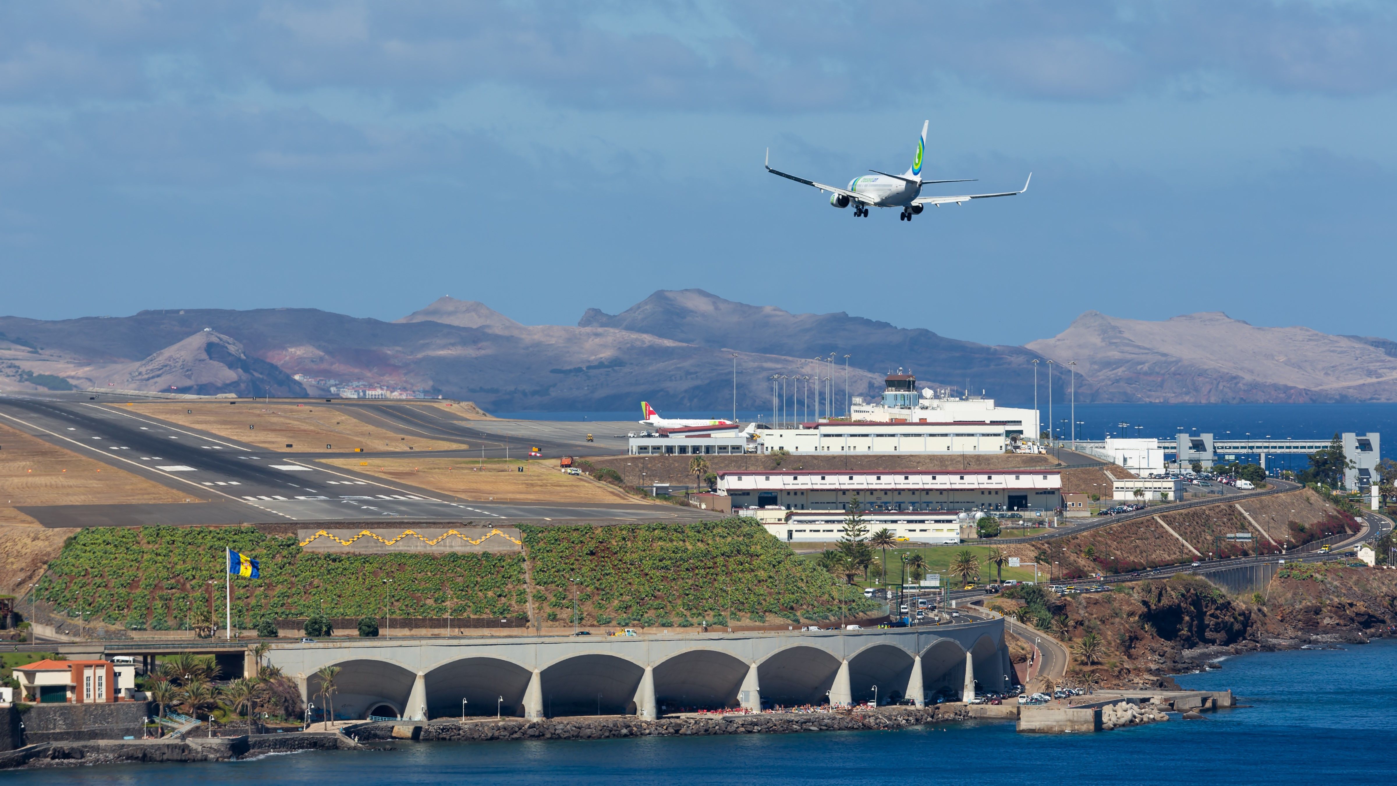 Transavia Boeing 737 Landing In Madeira