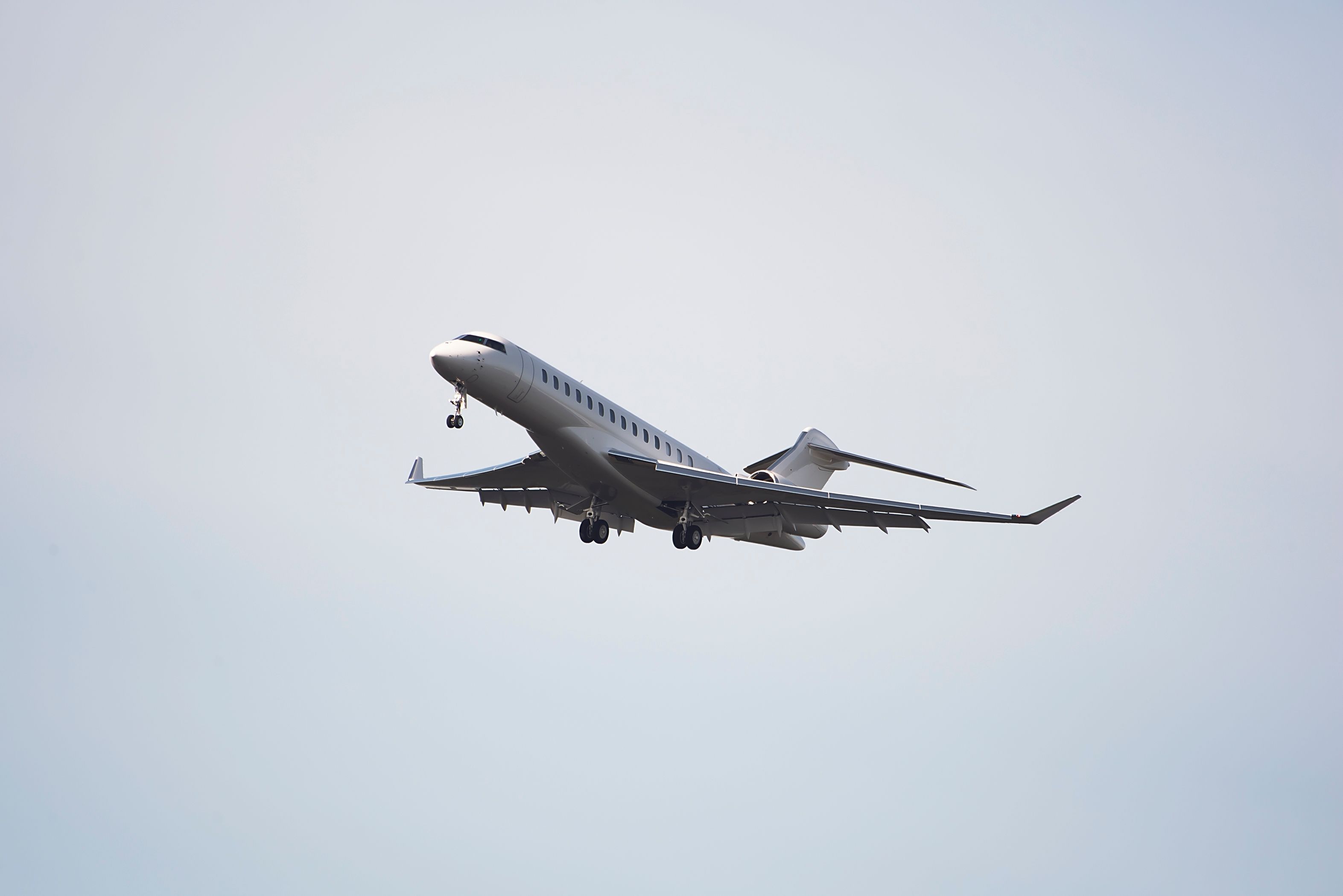 A Bombardier BD-700-2A12 Global 7500 Flying in the sky.