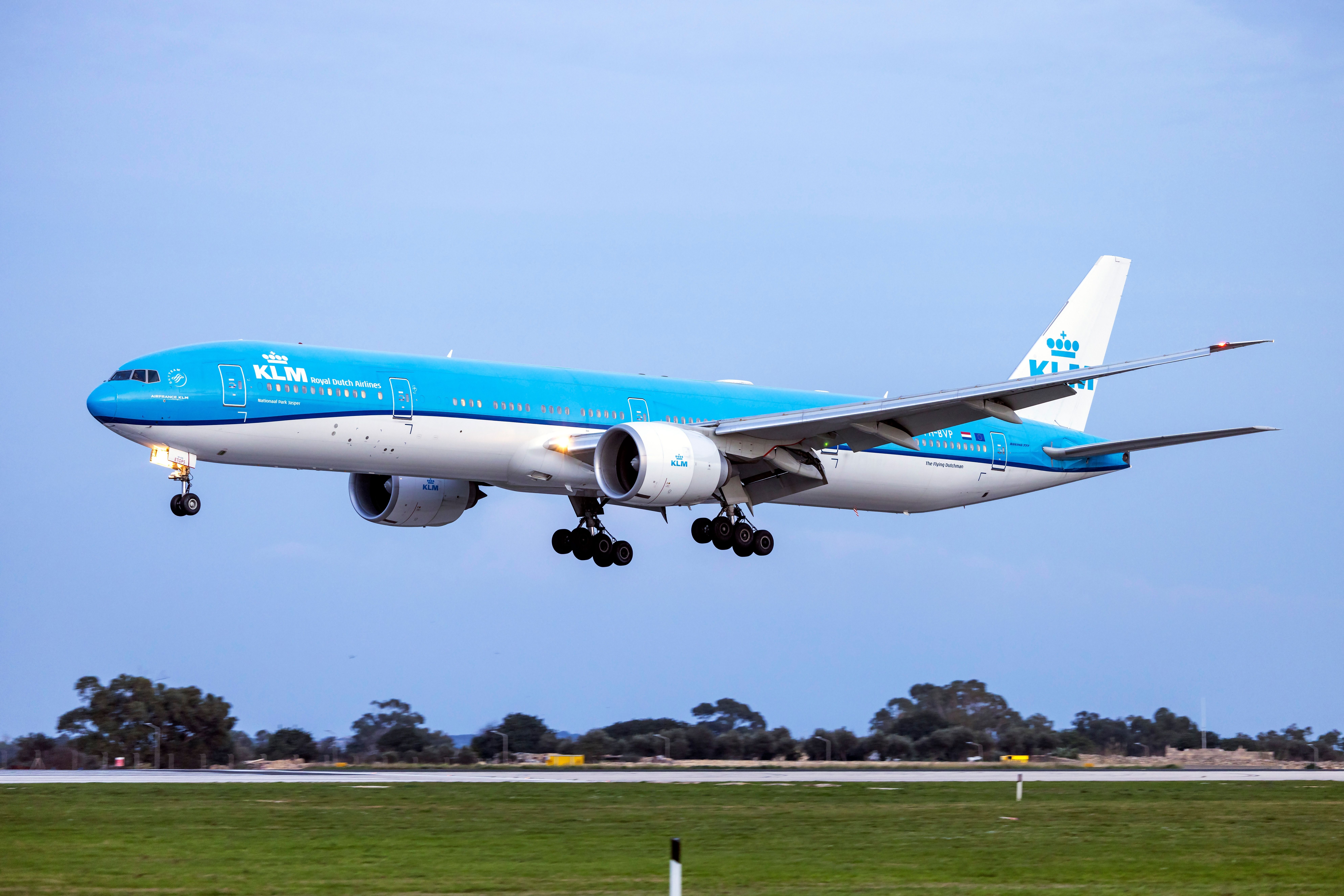 KLM Boeing 777 Landing In Malta