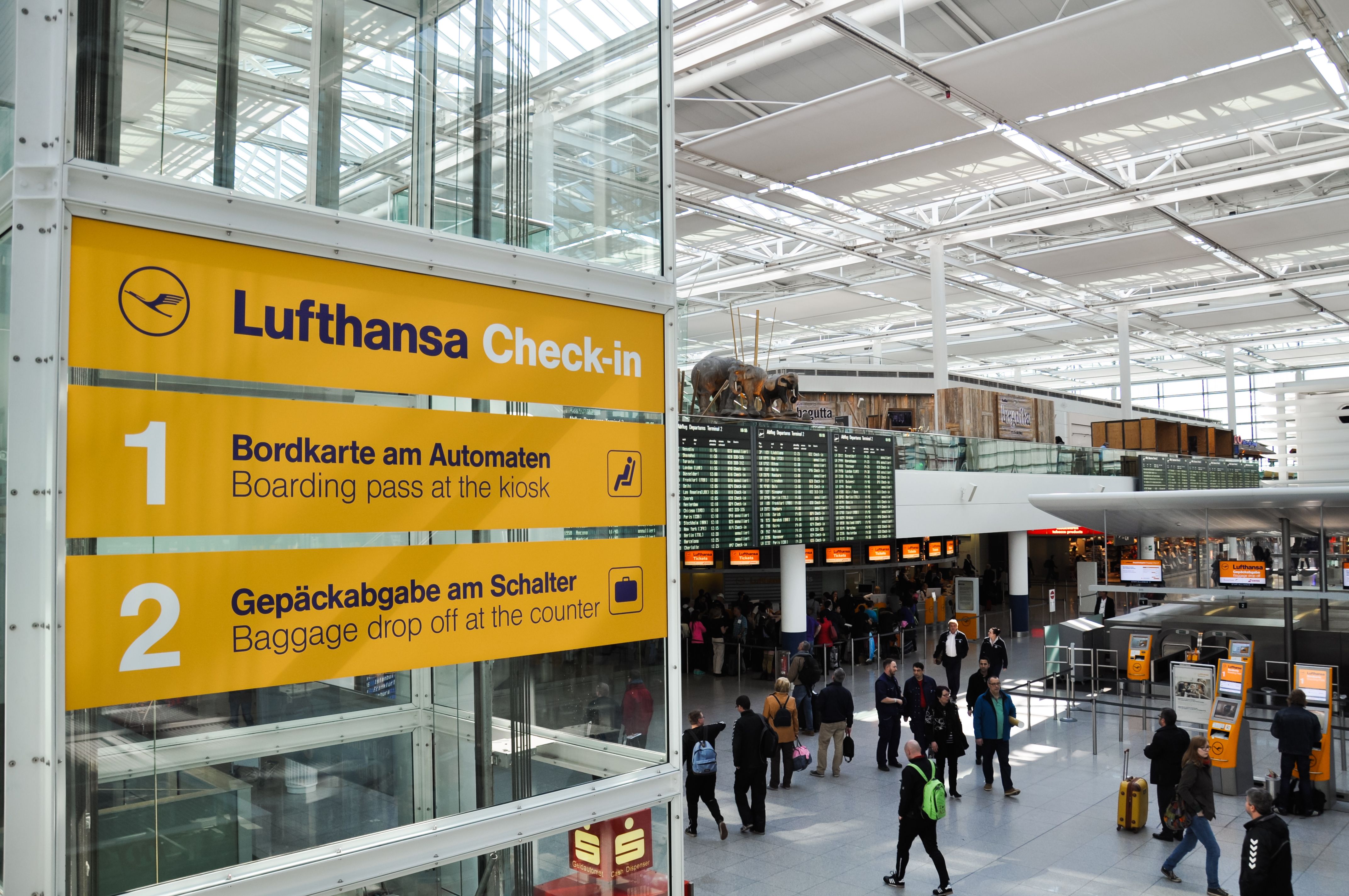 A sign for Lufthansa's check-in area at Munich airport.