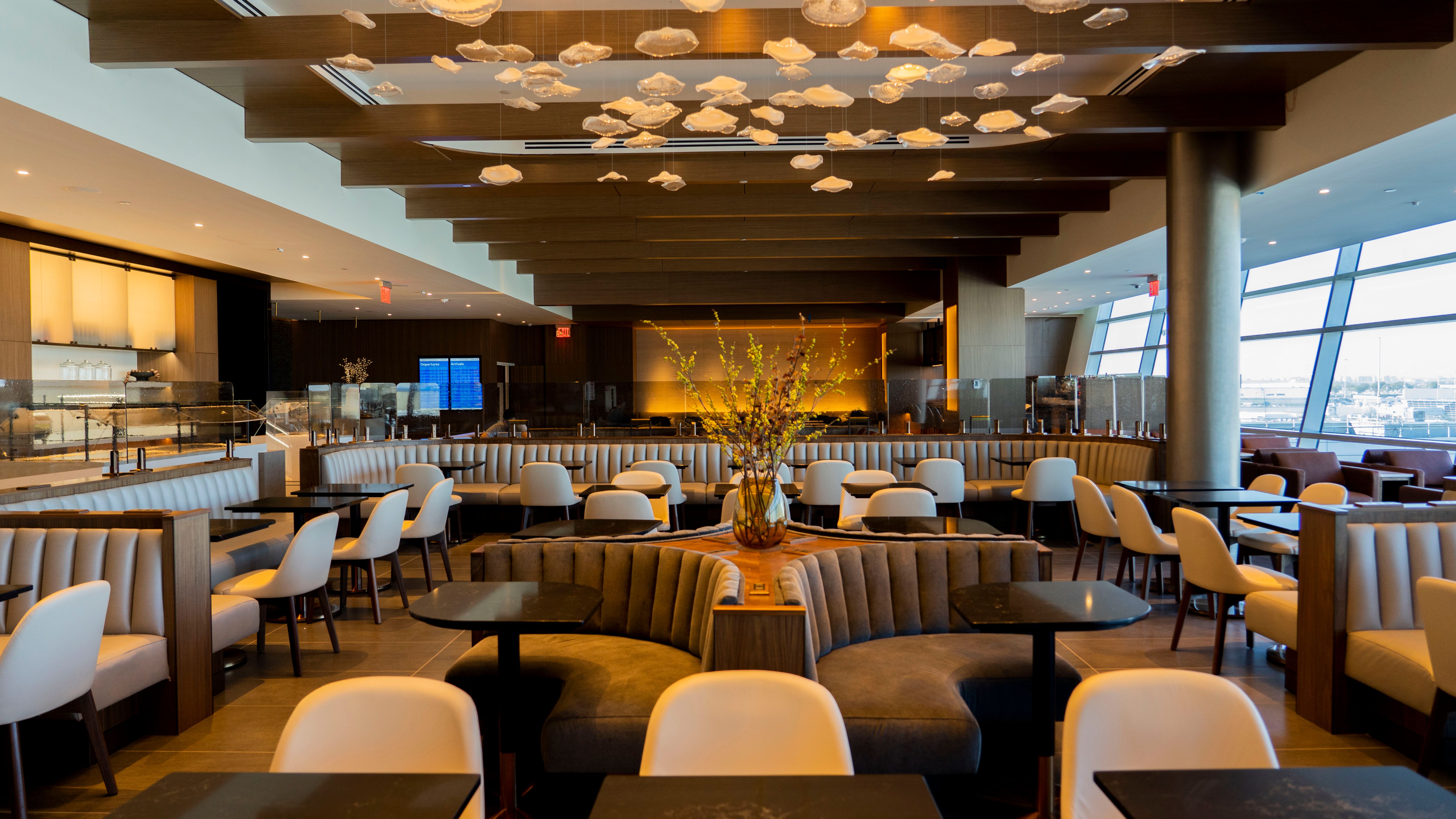 Where To Find The American Airlines Flagship Lounges