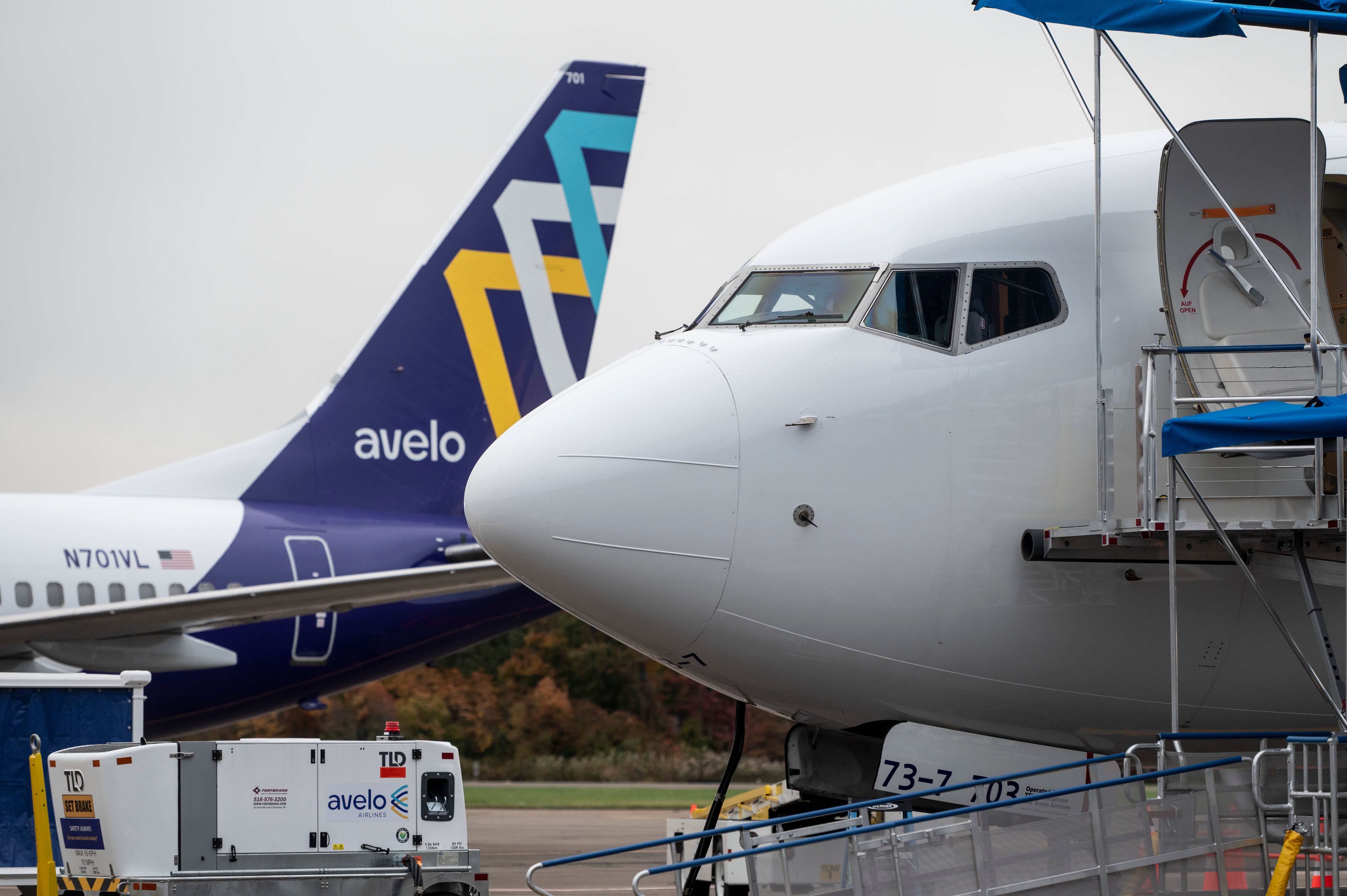 Avelo Airlines planes in Tween (HVN)