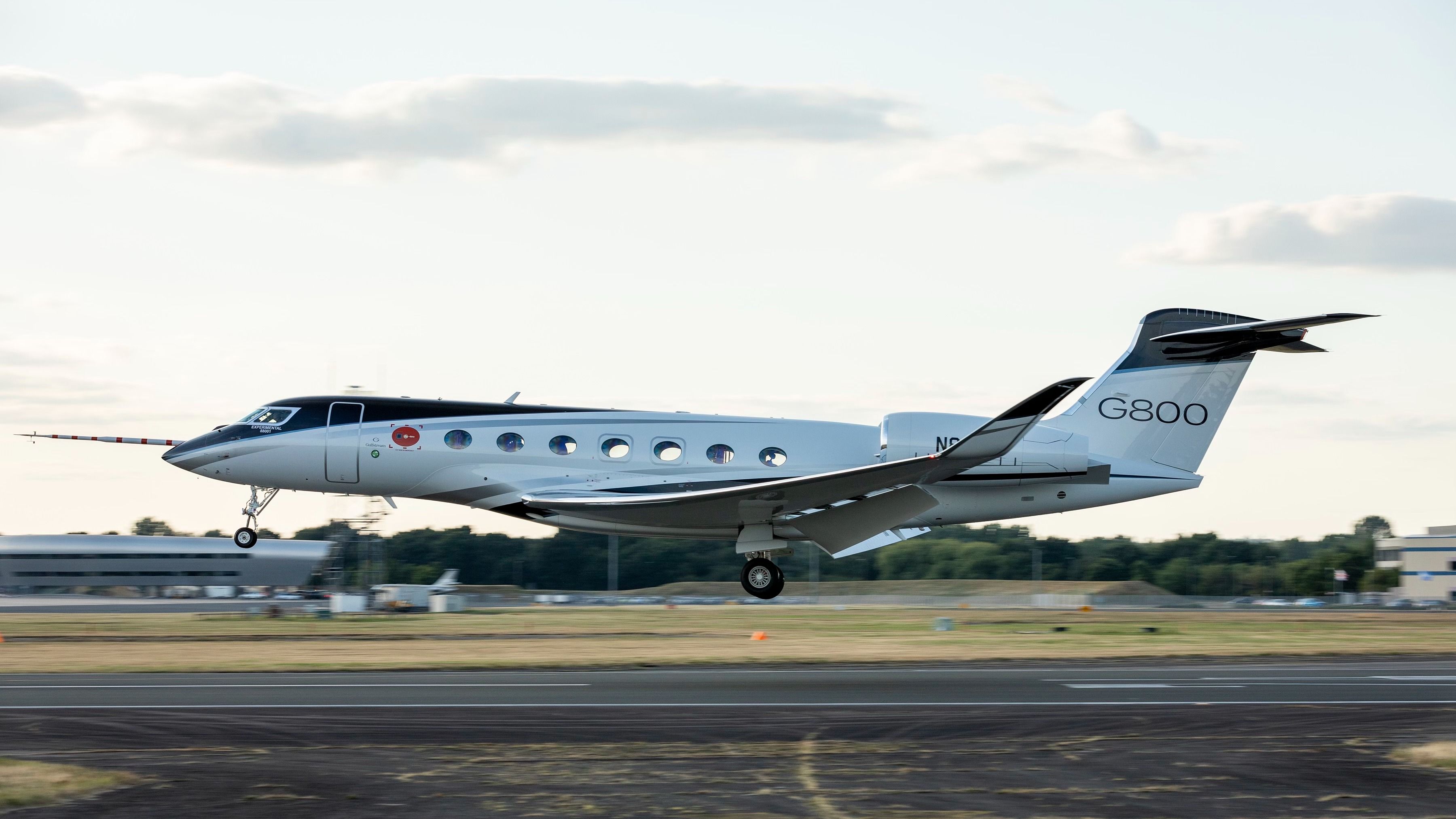 Gulfstream G800: What Is The Price To Charter This Plane?