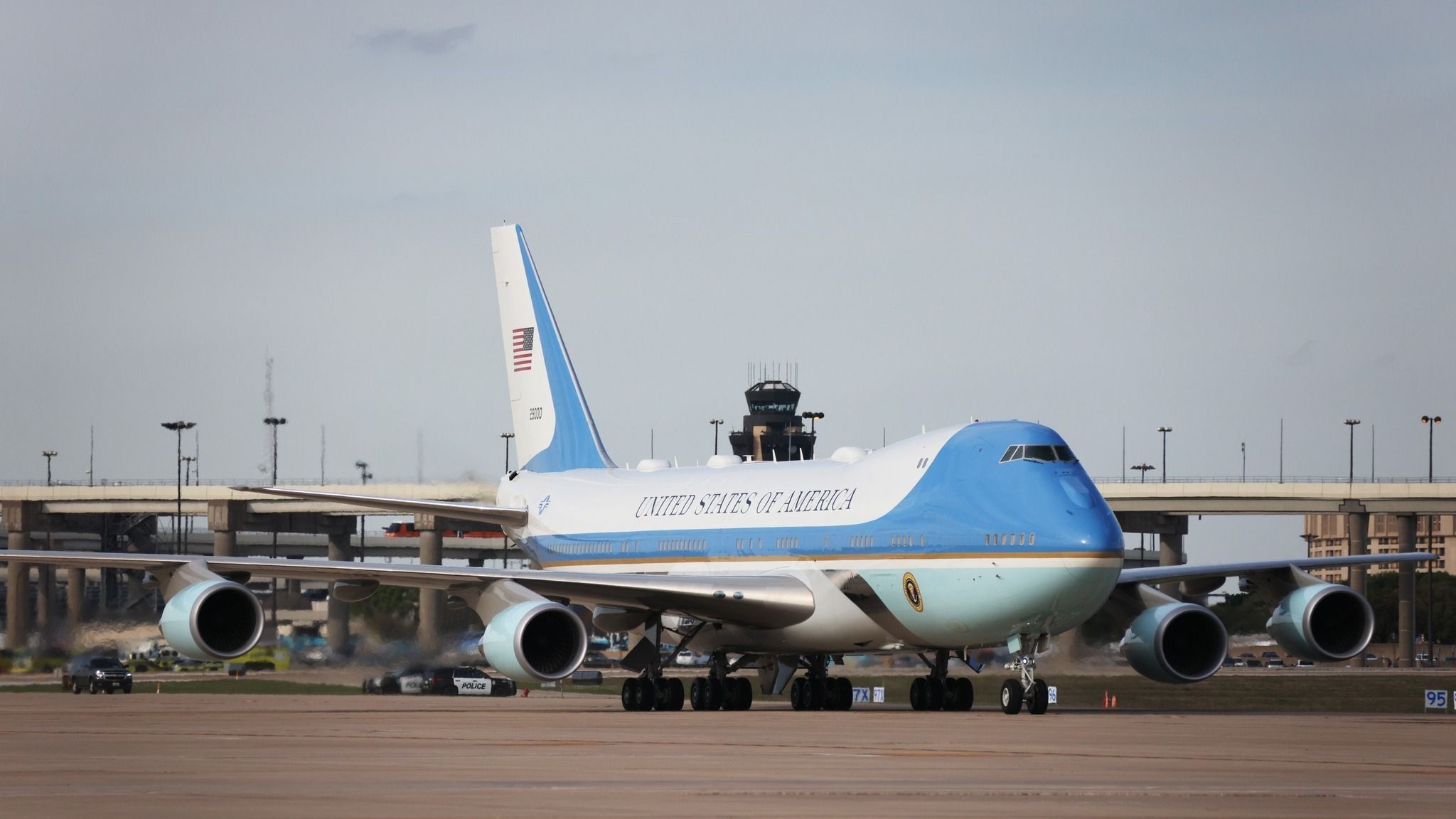 dsw air force one