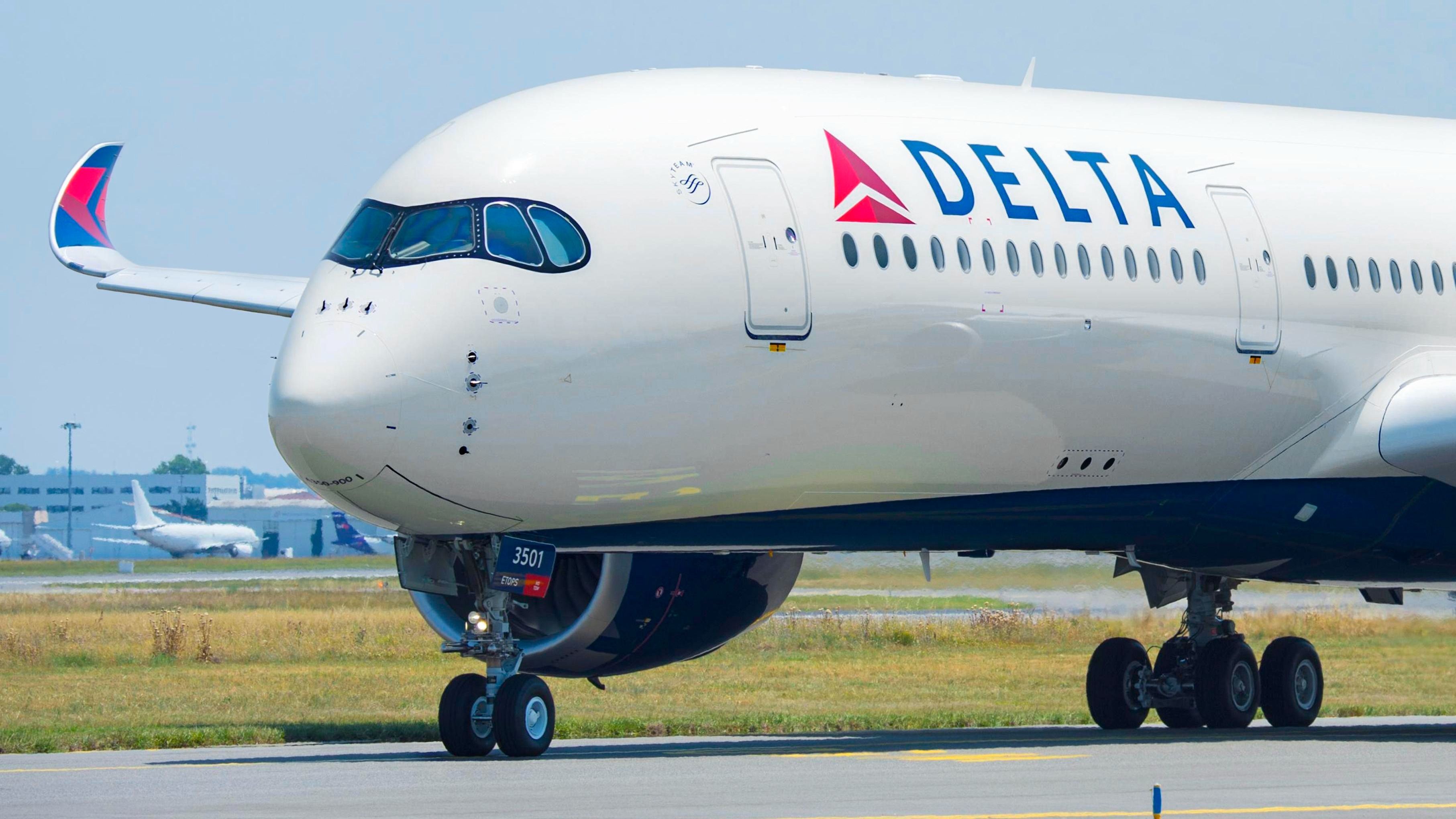 A Delta Air Lines A350-900