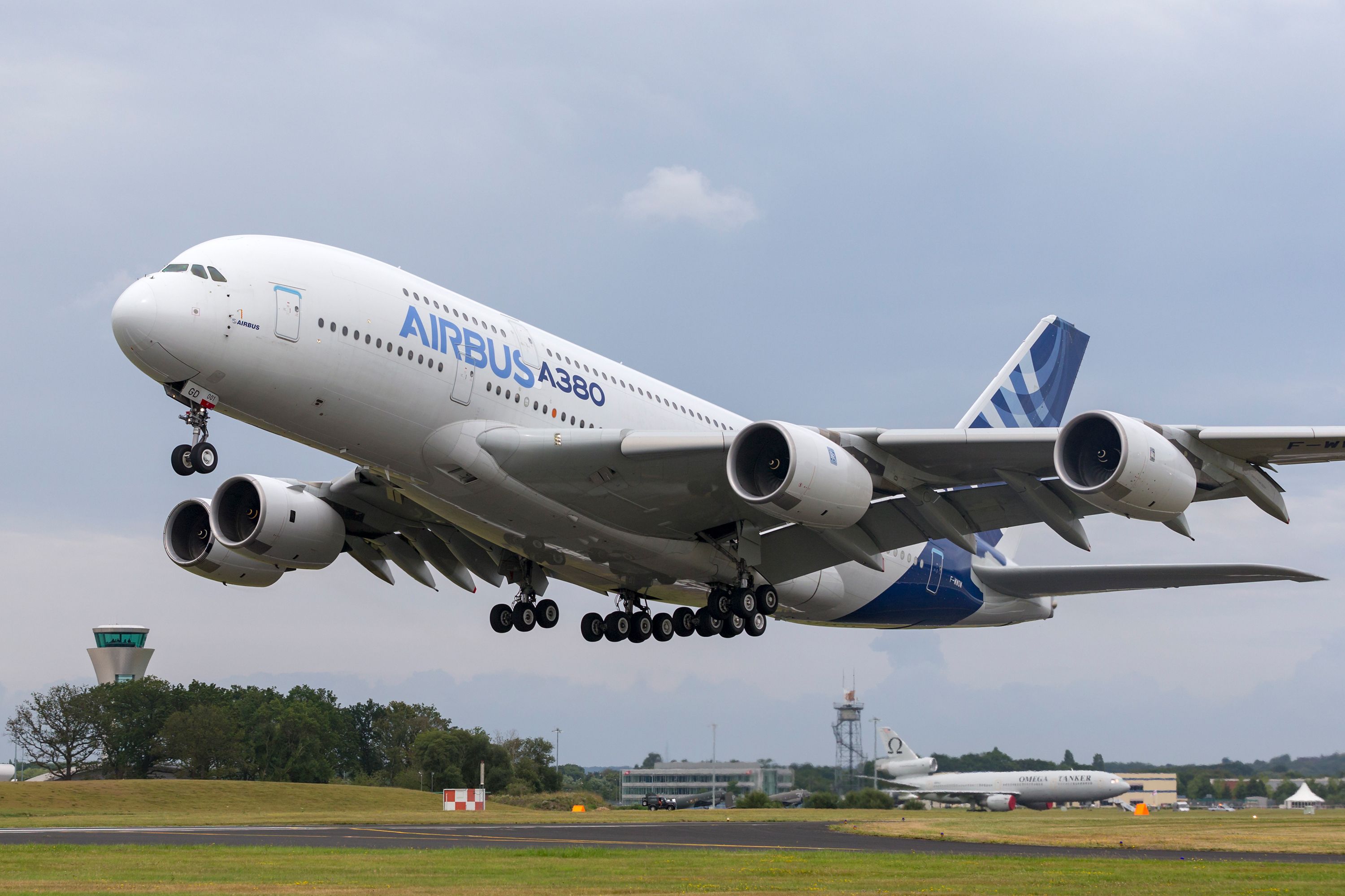Airbus A380 with Rolls-Royce Trent 900 engines departing shutterstock_1258407763
