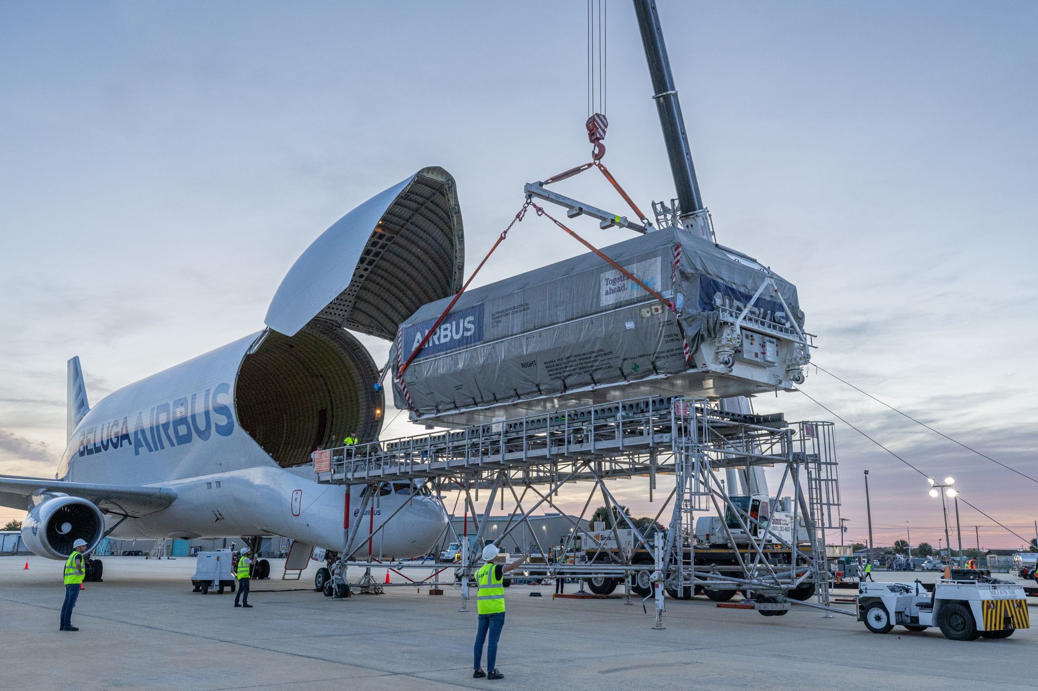 Airbus' Huge Beluga Took 3 Stops To Fly A Satellite Across The Atlantic ...