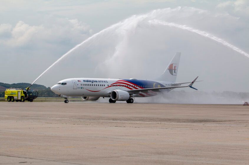 A Malaysia Airlines inaugural Boeing 737 MAX 8