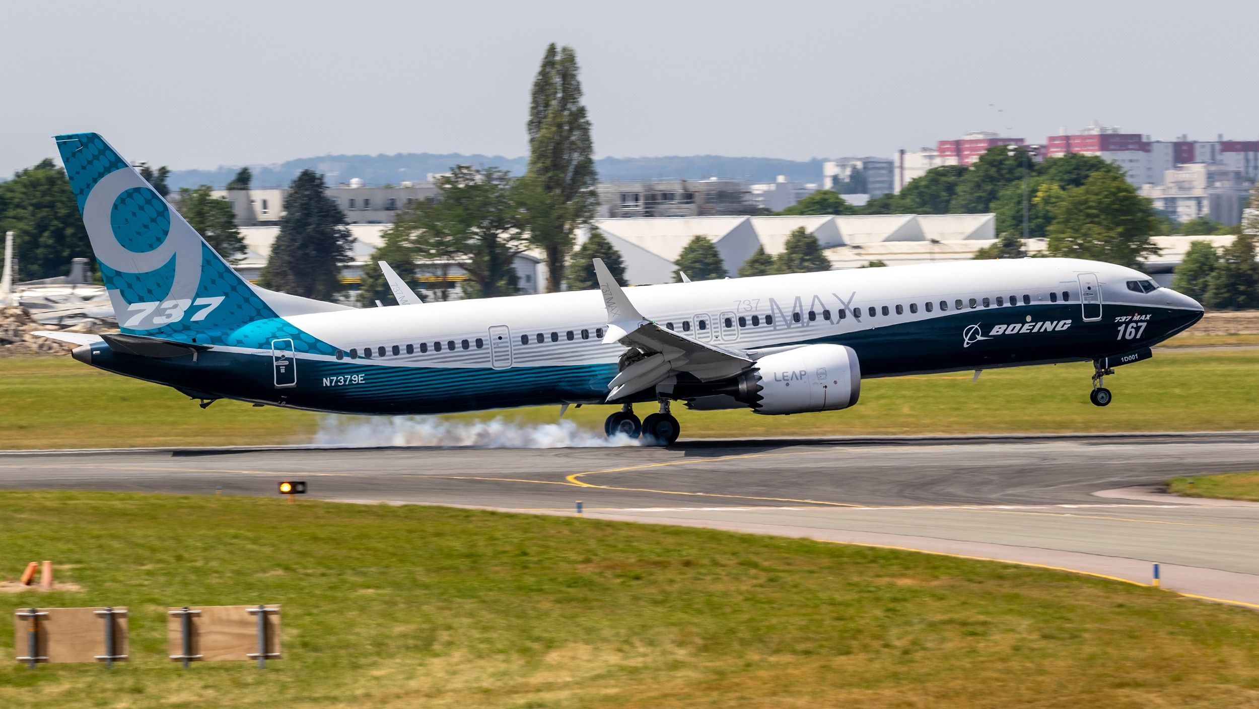 Boeing Reports 36% Decline In Quarterly Aircraft Deliveries