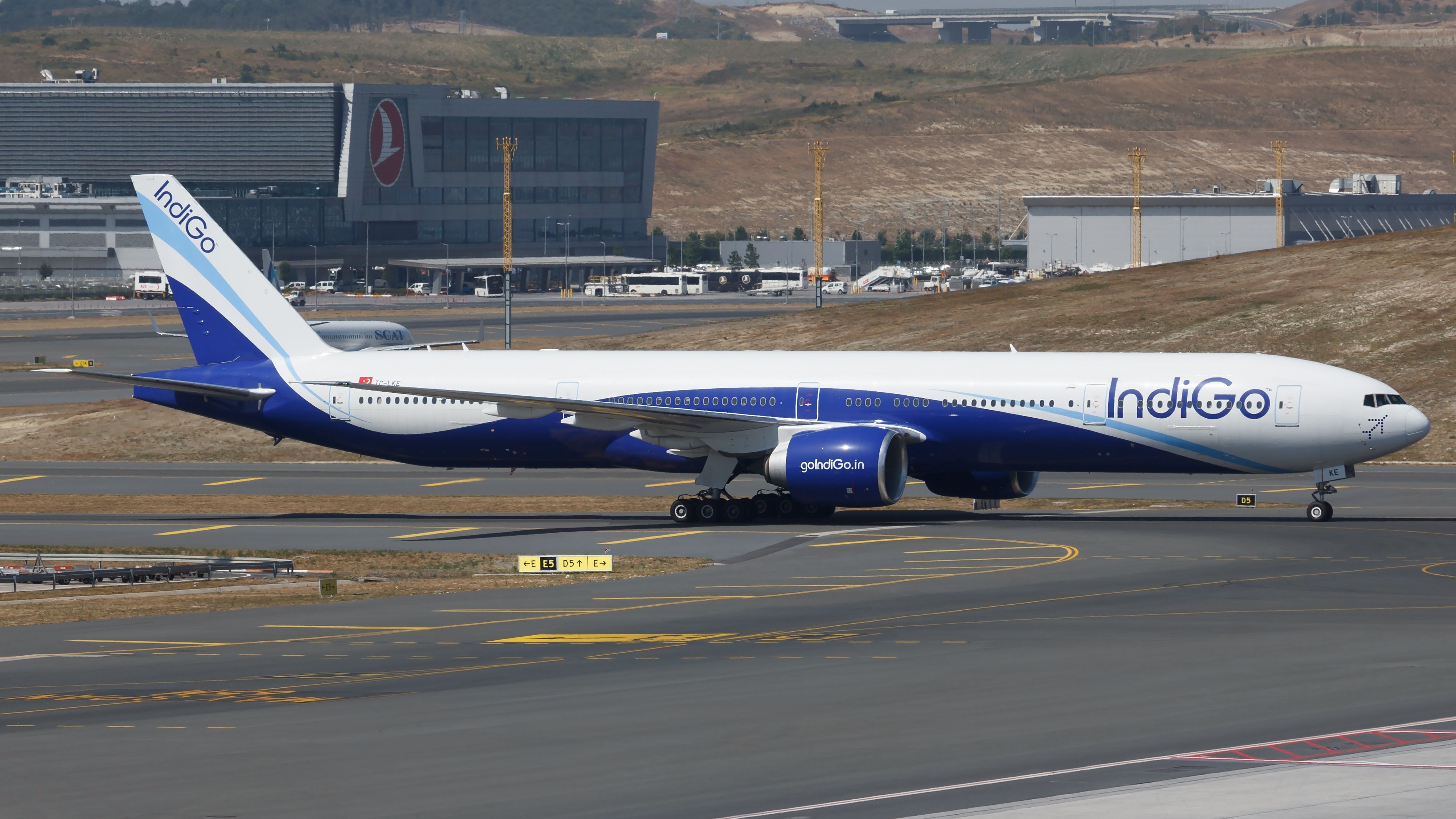 IndiGo 777 taxiing on ground