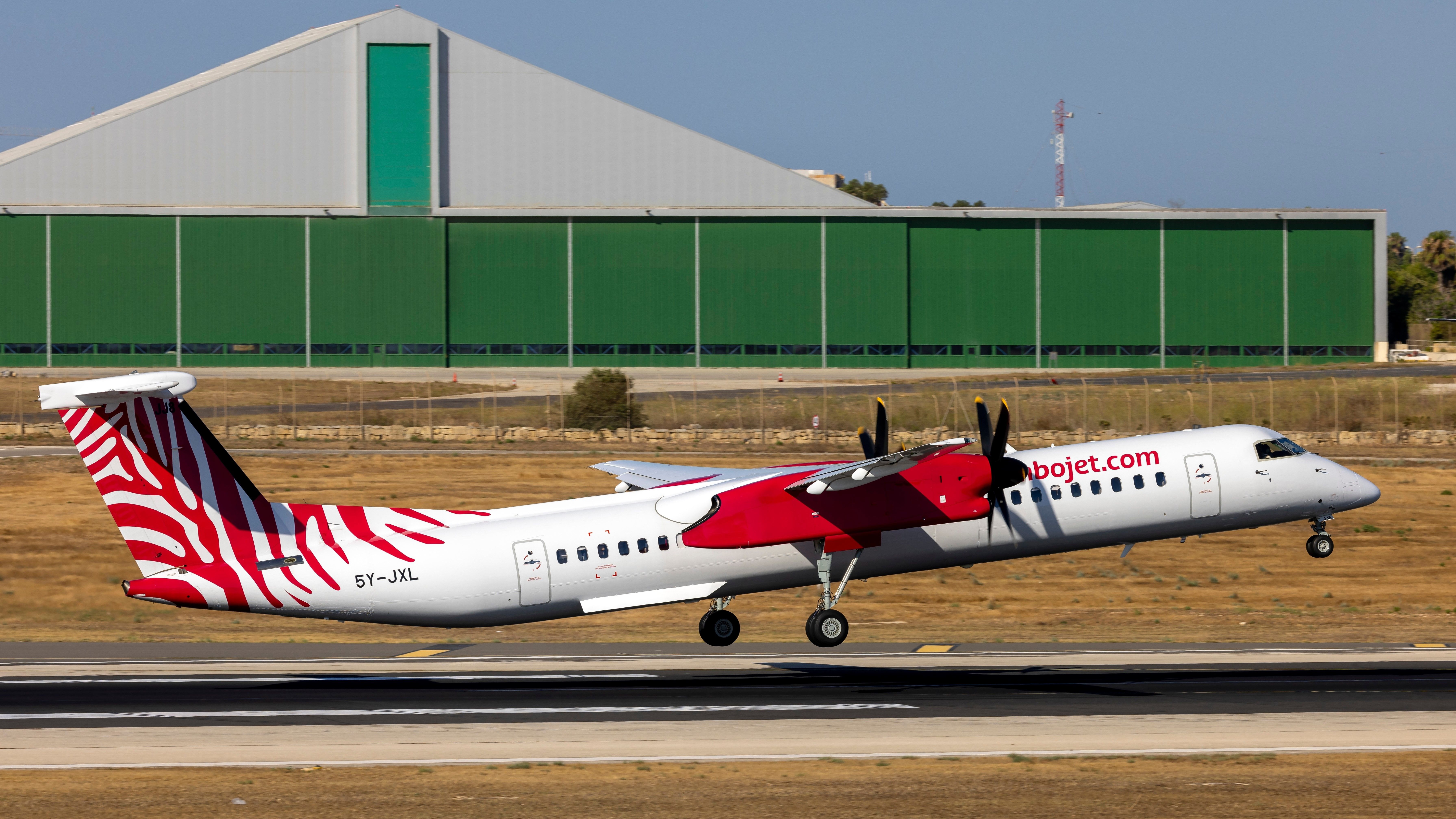 Jambojet DHC-8-Q400 169