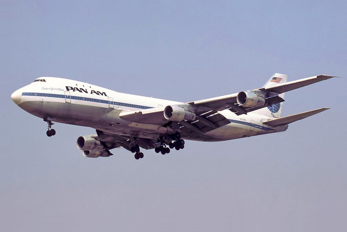 Pan Am Boeing 747-121