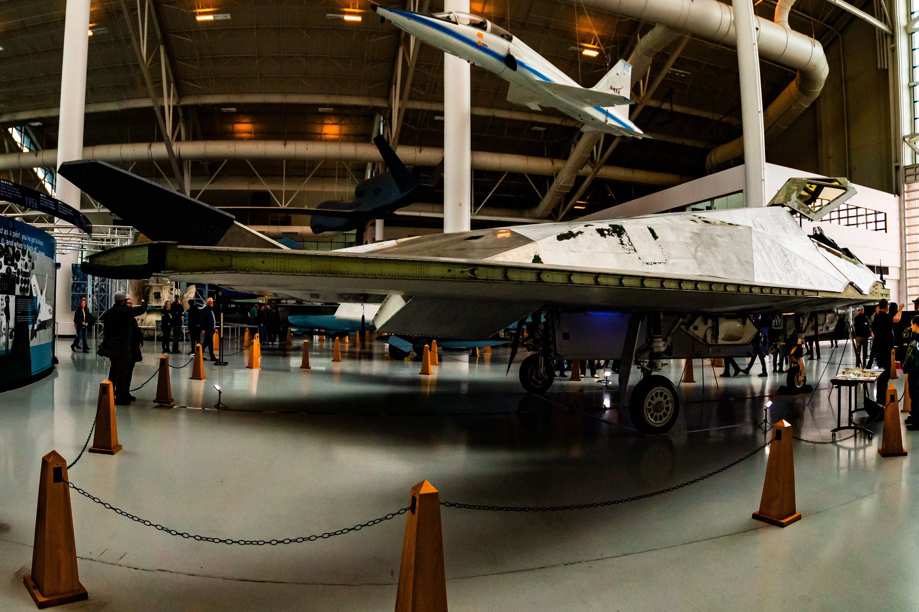 SF_3x4 Panorama of Evergreen Aivation & Space Museum F-117A_JAK
