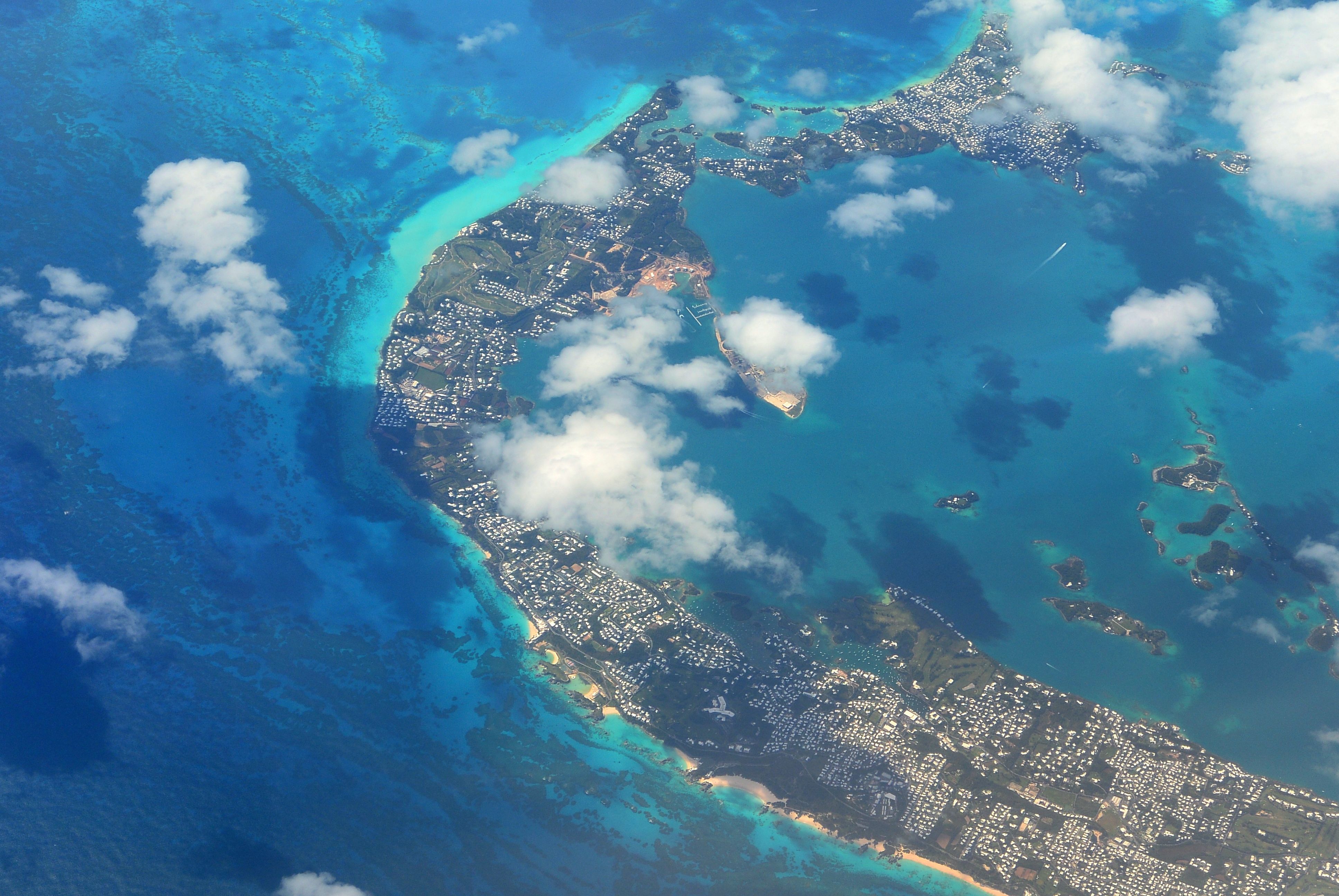 Grand Bermuda Island from air 